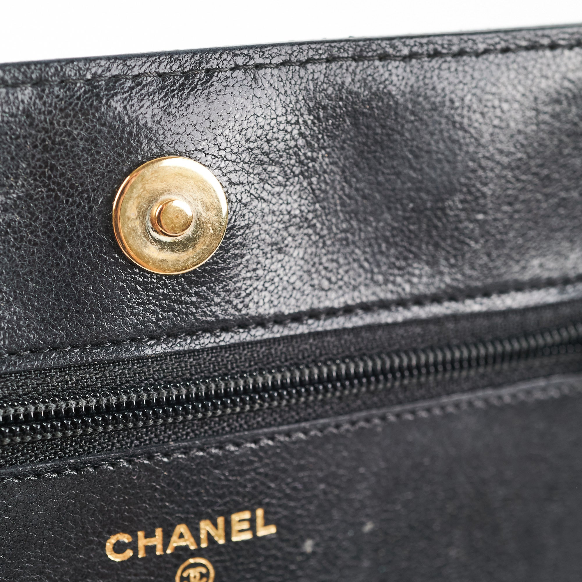 Chanel Chevron Wallet on Chain (WOC) - Lambskin Leather Black Crossbody Bag for Women | Luxury Designer Handbag for Evening Out & Special Occasions