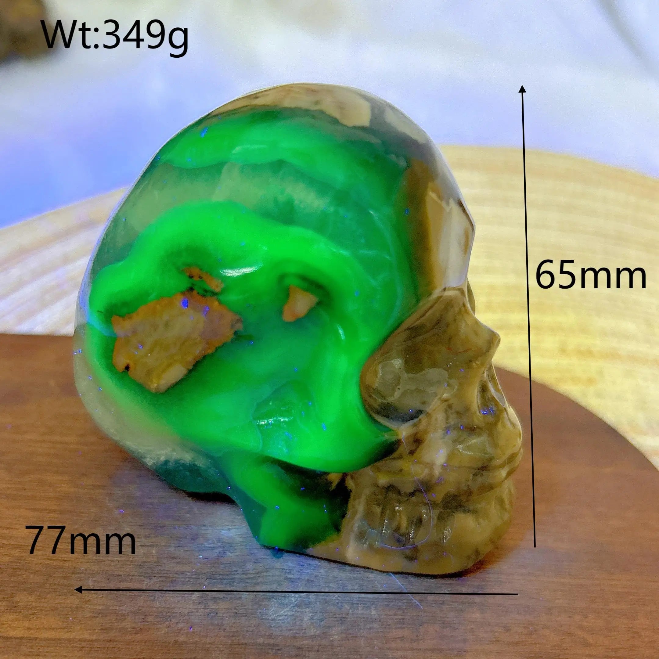 Natural Volcanic Agate Skull Carving with UV Light Effect - Green Flashy Healing Crystal for Energy, Home Decor & Spiritual Gifts | Perfect for Meditation, Feng Shui & Unique Gift Giving