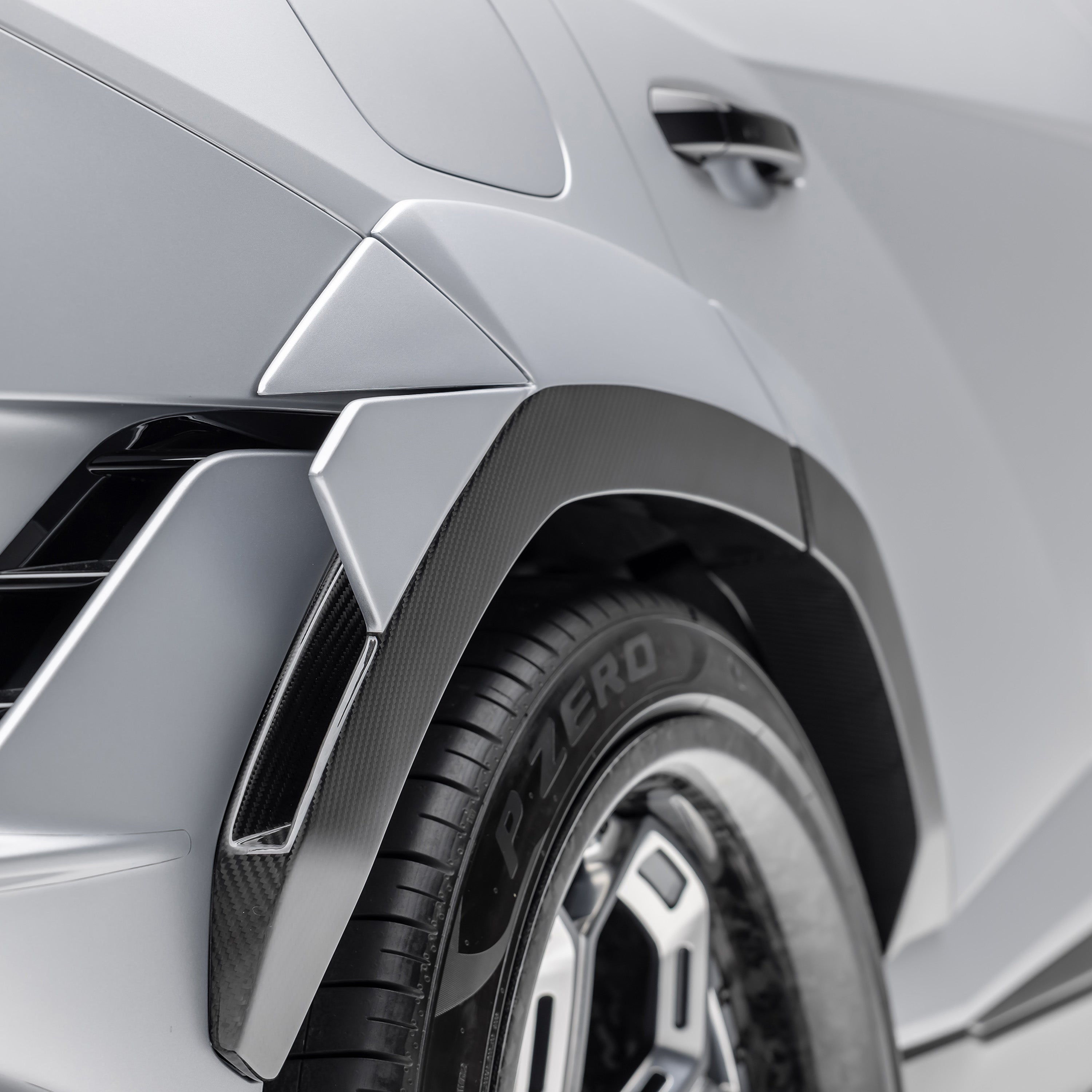 Lamborghini Urus Performante Edizione Aero Fender Flares - Carbon Fiber Body Kit Upgrade (Not Compatible with Canards 2027LOV) for Off-Road Racing & Street Performance