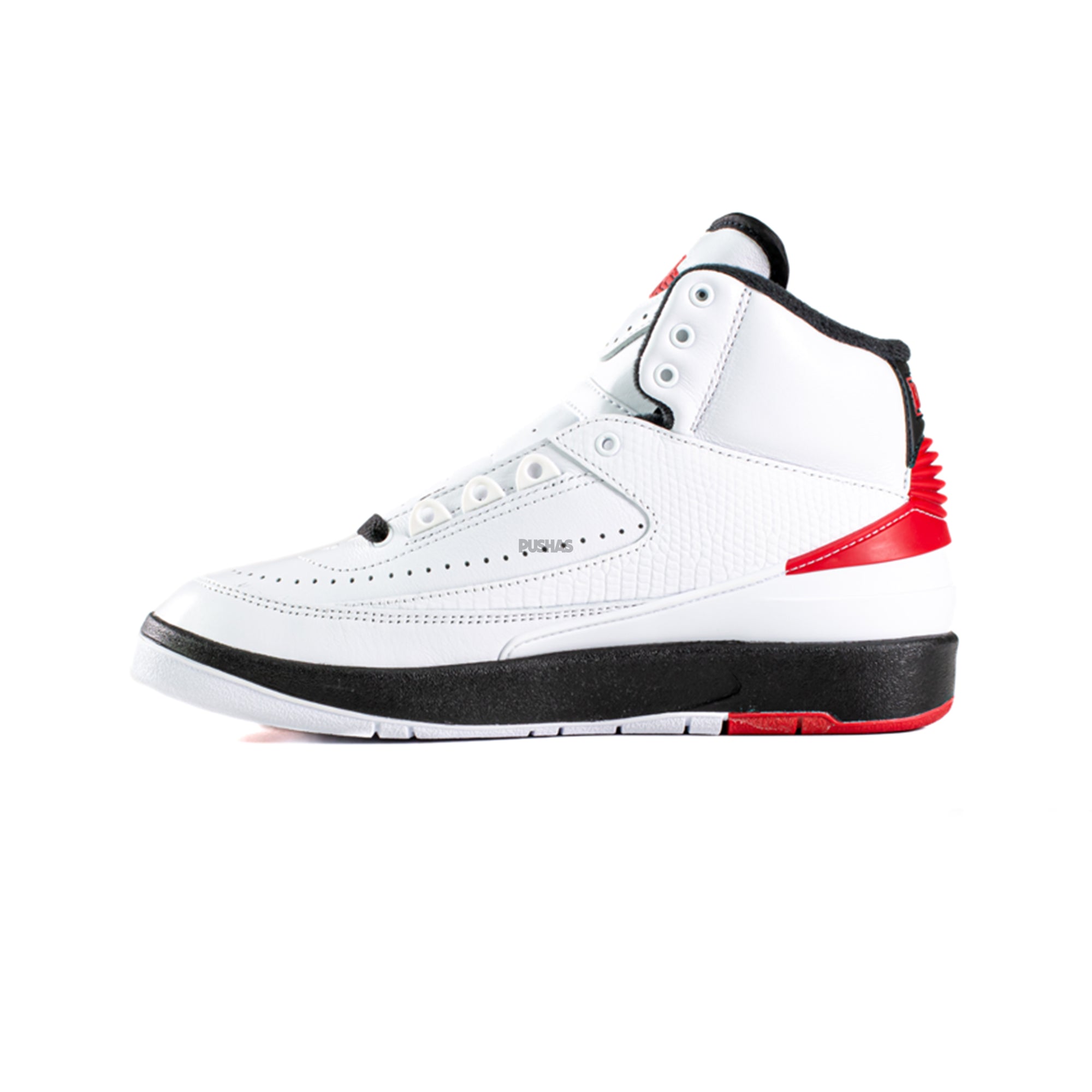 Air Jordan 2 Retro 'Chicago' (2022) - Men's Basketball Shoes - Classic Red & White High-Top Sneakers for Streetwear & Court Performance