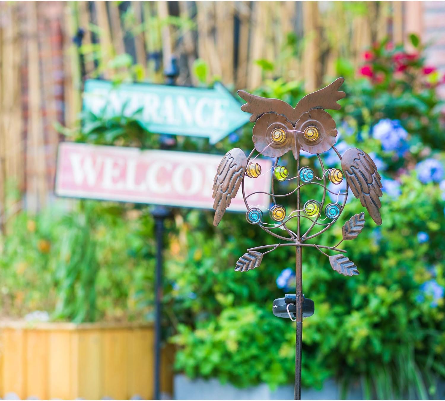 Solar Powered Owl Garden Lights Outdoor - Bronze Metal LED Stake Lights for Walkway, Pathway, Yard, Lawn - Weatherproof Decorative Lighting for Patio, Garden Decor, Landscape Illumination