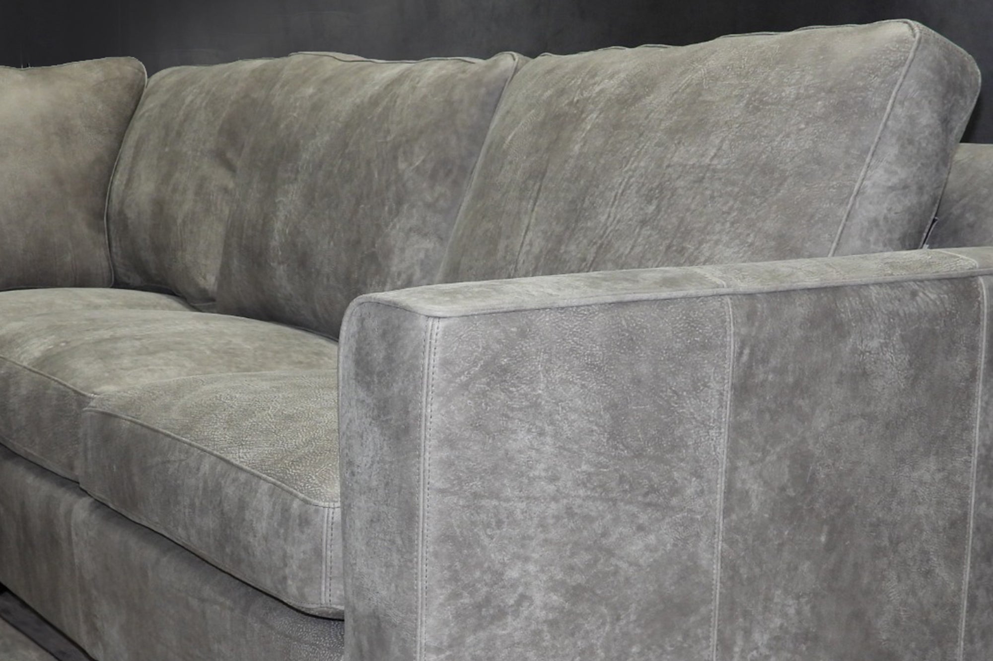 Luxury Torino Leather Sectional Sofa - Genuine Top Grain Leather, Modern L-Shaped Couch for Living Room, Family Room & Home Theater Comfort