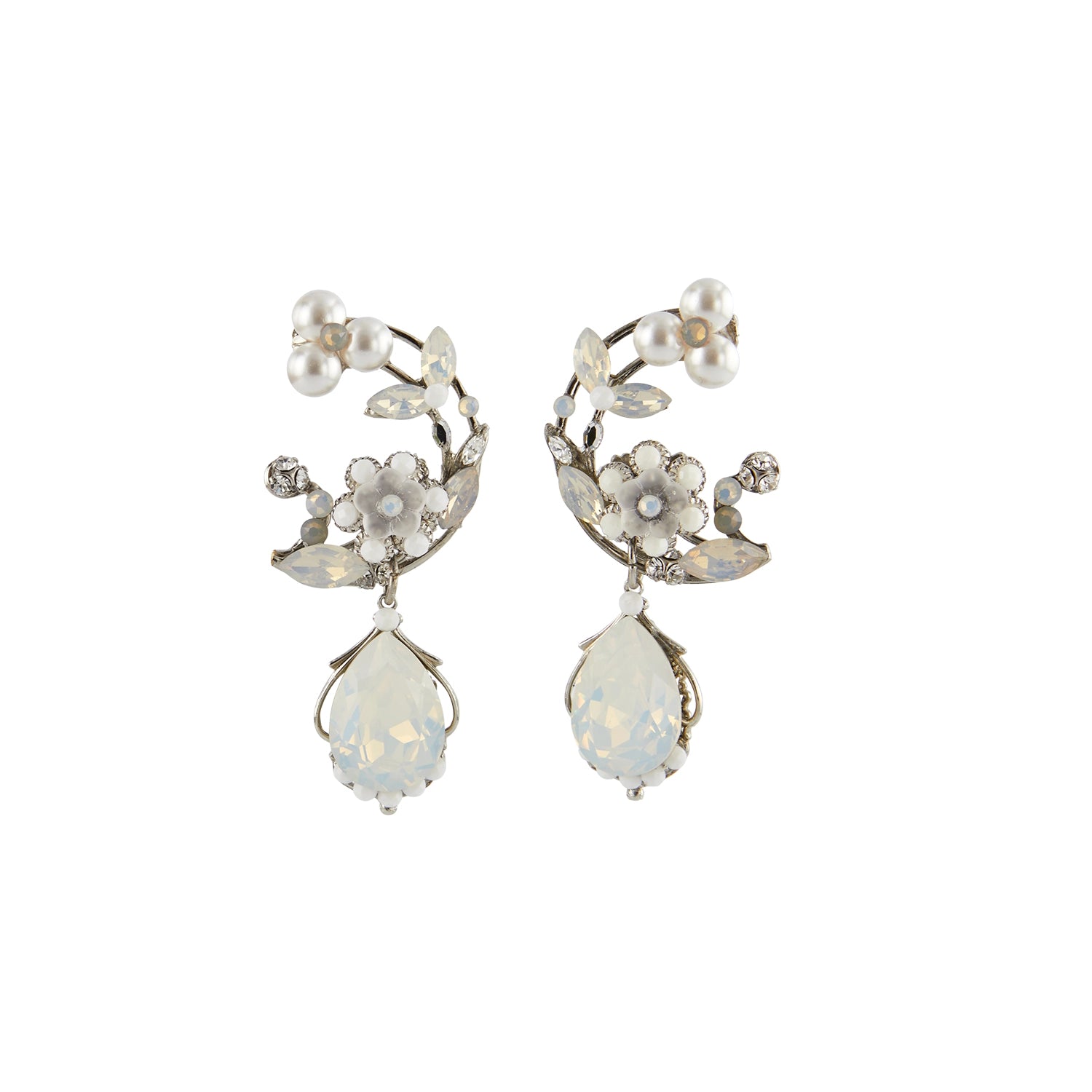 Linden Leaf Earrings for Women - Dainty Gold Hoop Earrings with Leaf Charm - Perfect for Everyday Wear, Boho Style & Gift Giving