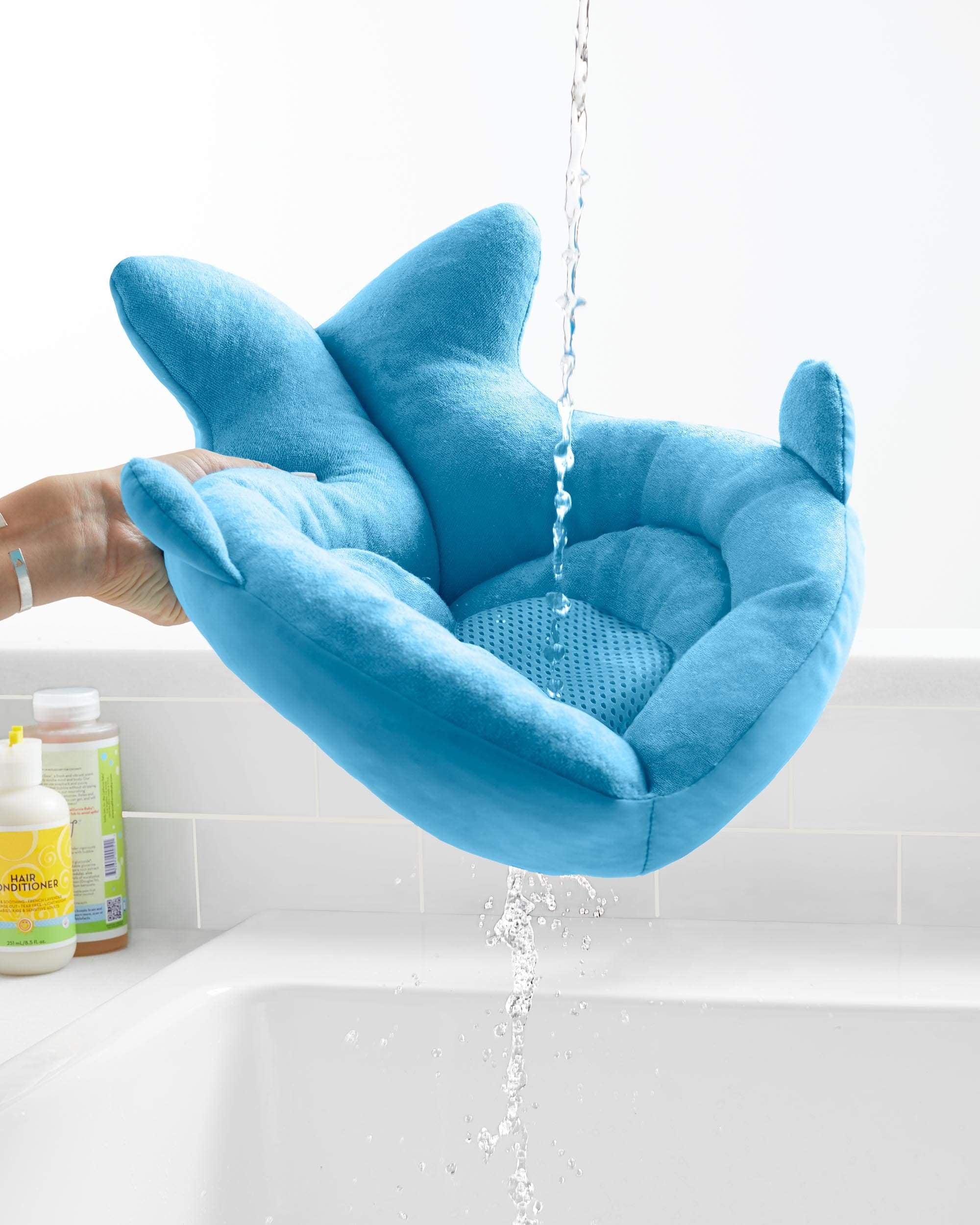 Skip Hop Moby SoftSpot Sink Bather - Baby Bathtub for Newborns & Infants - Safe, Non-Slip Bath Seat for Sink or Counter - Perfect for Bath Time, Travel & Home Use