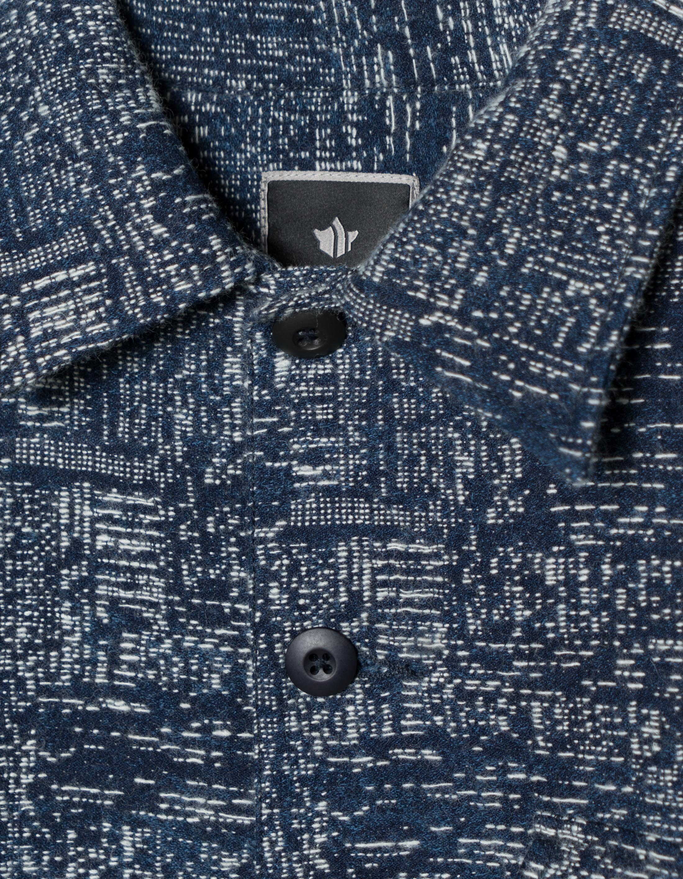 Premium Sashiko Utility Shirt - Indigo Blue Japanese Workwear - Durable Cotton Shirt for Outdoor Activities, Hiking & Casual Wear
