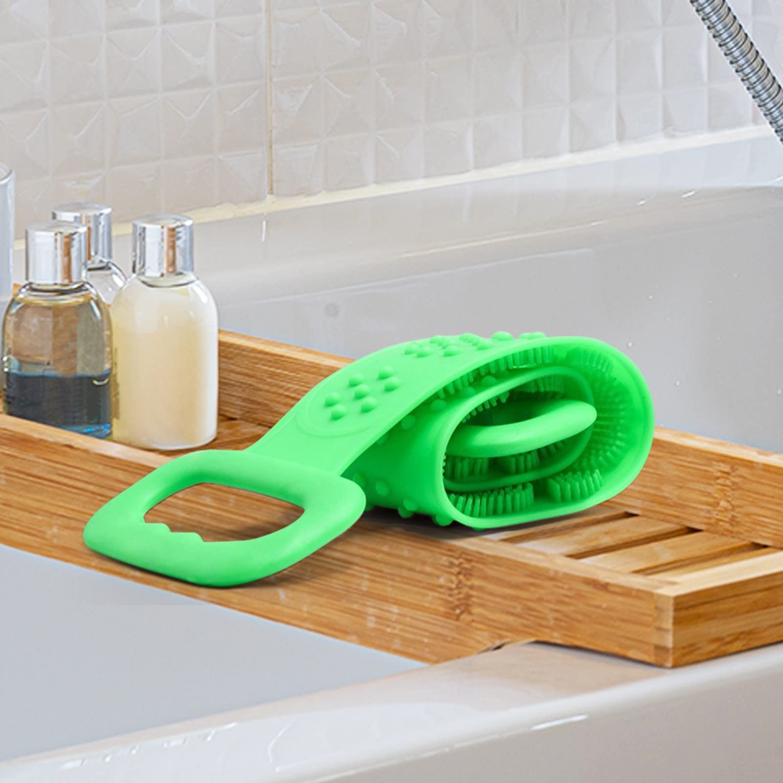 Exfoliating Silicone Body Scrubber Brush - Long Handle Back Scrubber for Shower & Bath, Green Bath Towel with Massage Bristles - Perfect for Exfoliation & Deep Cleansing (Use for Back, Legs, Feet & Full Body Wash)