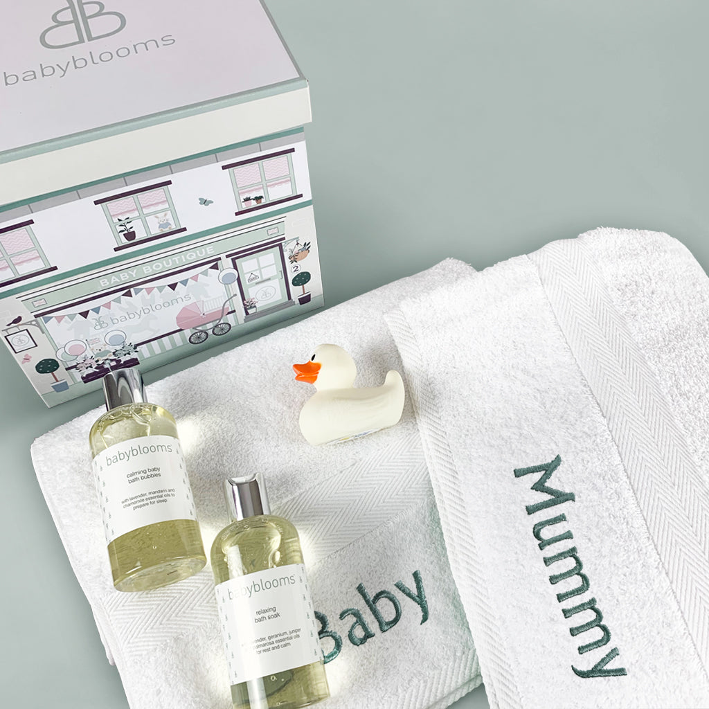 Mummy and Me Bathtime Hamper Set - Matching Mother & Baby Bath Accessories for Spa Relaxation | Perfect for Bonding Time, Baby Showers & Nursery Decor