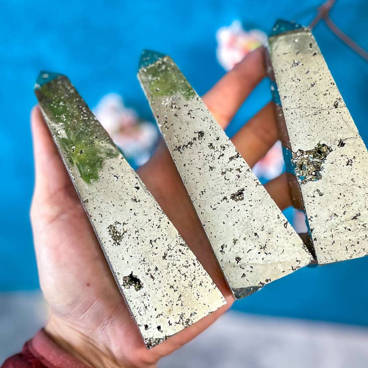 Natural Pyrite Crystal Tower - Healing Stone for Home Decor, Meditation & Energy Balancing | Perfect for Office Desk, Feng Shui & Spiritual Gifts