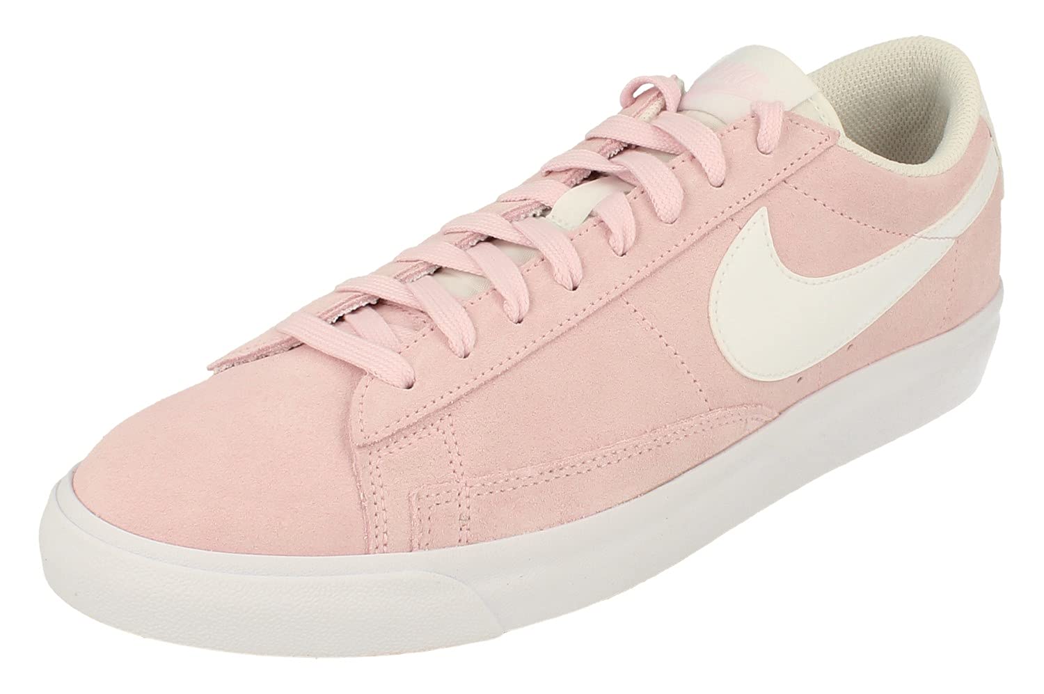 Nike Men's Basketball Shoes - High Performance Sneakers for Indoor & Outdoor Court Play - Perfect for Training, Games, and Streetwear Style