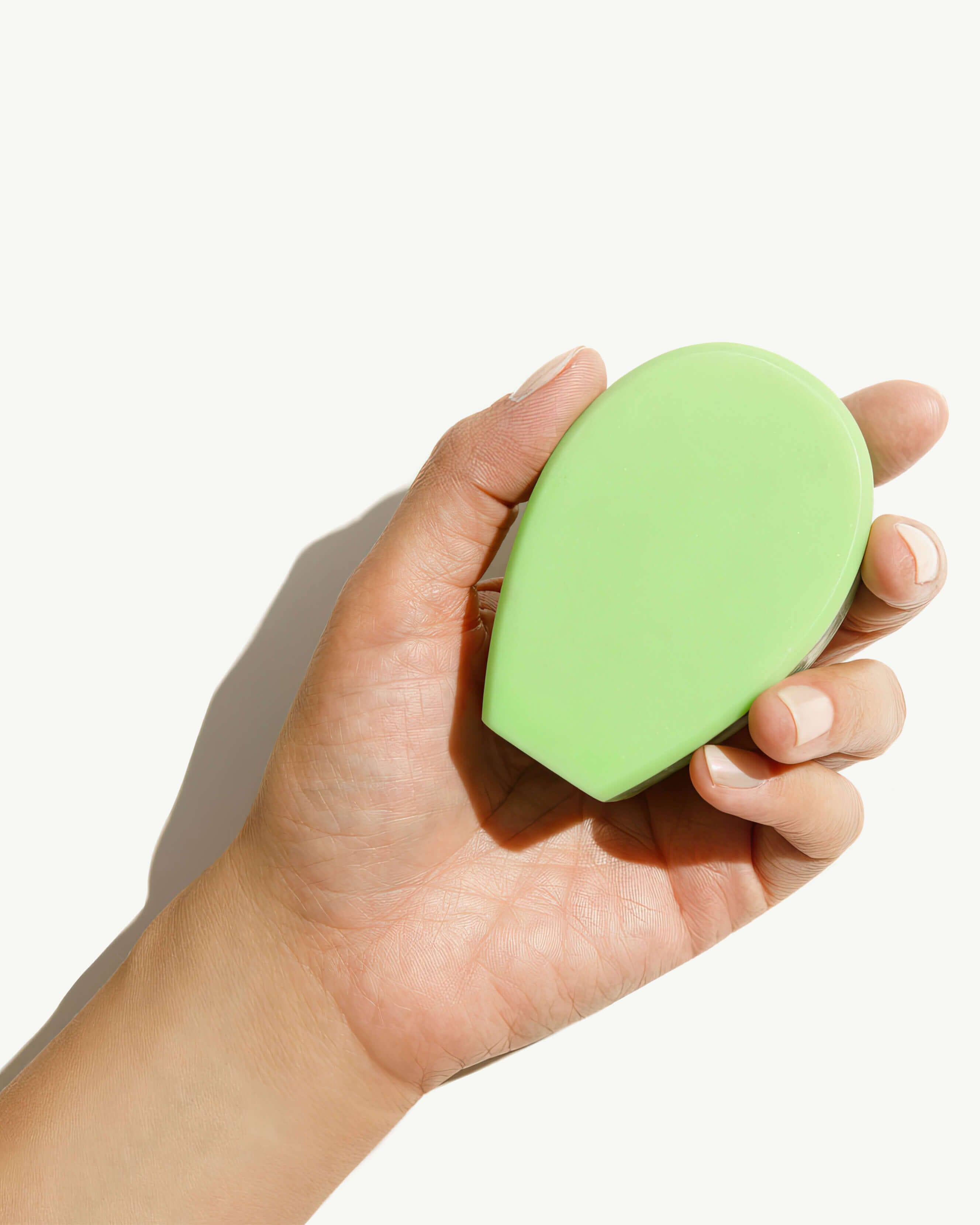 Planta Futura Cactus Soap - Natural Exfoliating & Moisturizing Bar for Sensitive Skin | Handmade Organic Soap with Cactus Extract | Perfect for Dry Skin Care, Eco-Friendly Bath & Shower Gift