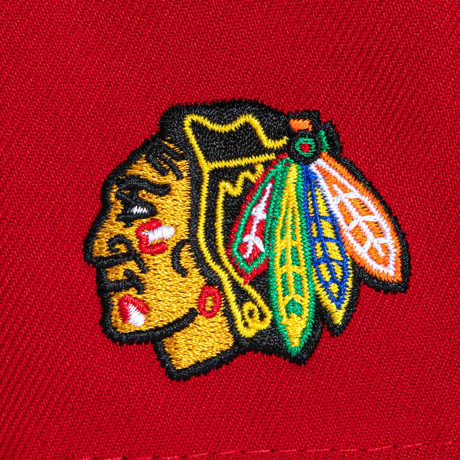 New Era 9Fifty Chicago Blackhawks Snapback Hat with Logo Patch - Red - Official NHL Licensed Cap for Men & Women - Perfect for Sports Games, Streetwear & Casual Outfits