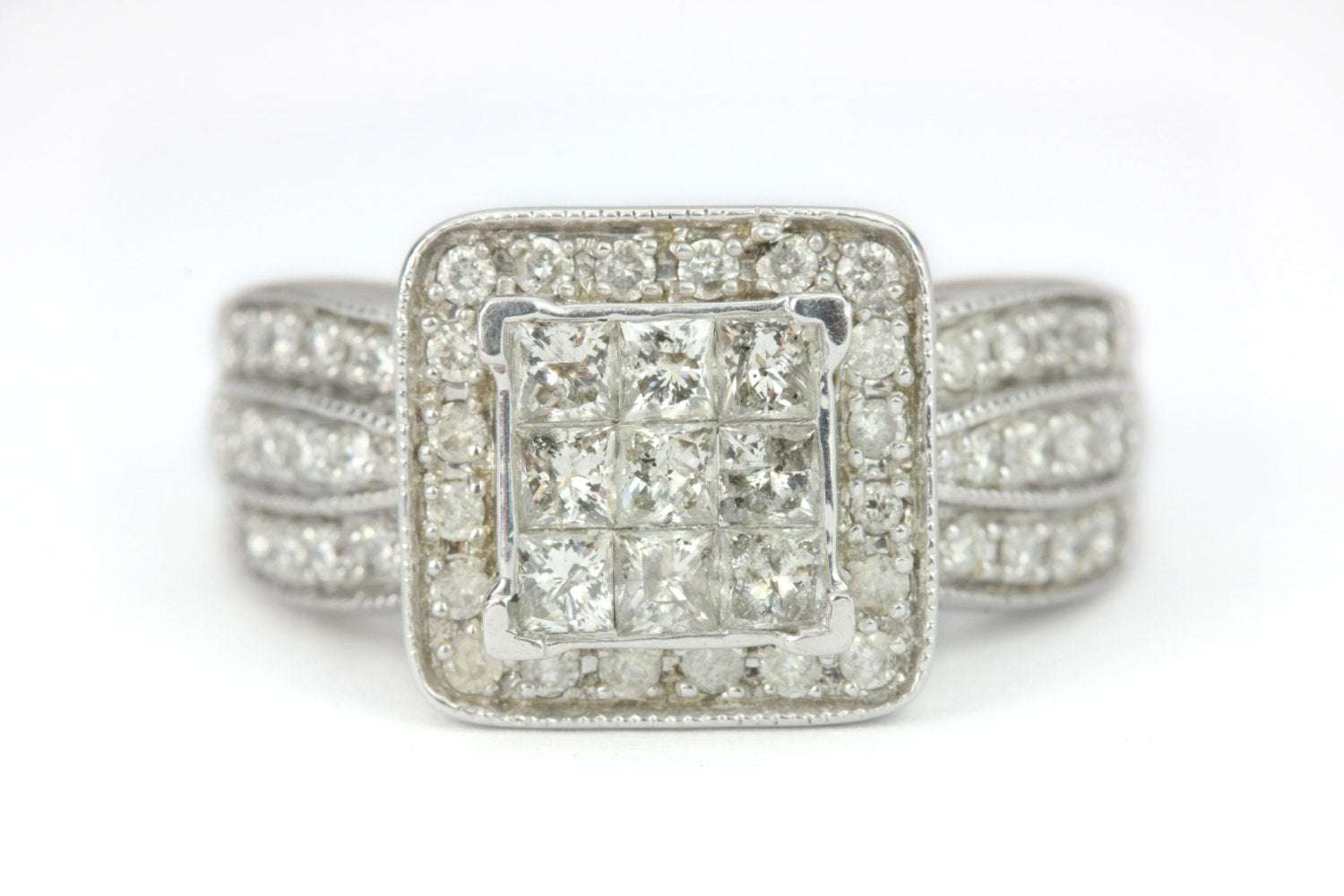 2.15 Carat 14K Gold Princess Cut Diamond Engagement Ring with Halo Setting - Perfect for Proposals, Anniversaries & Bridal Jewelry