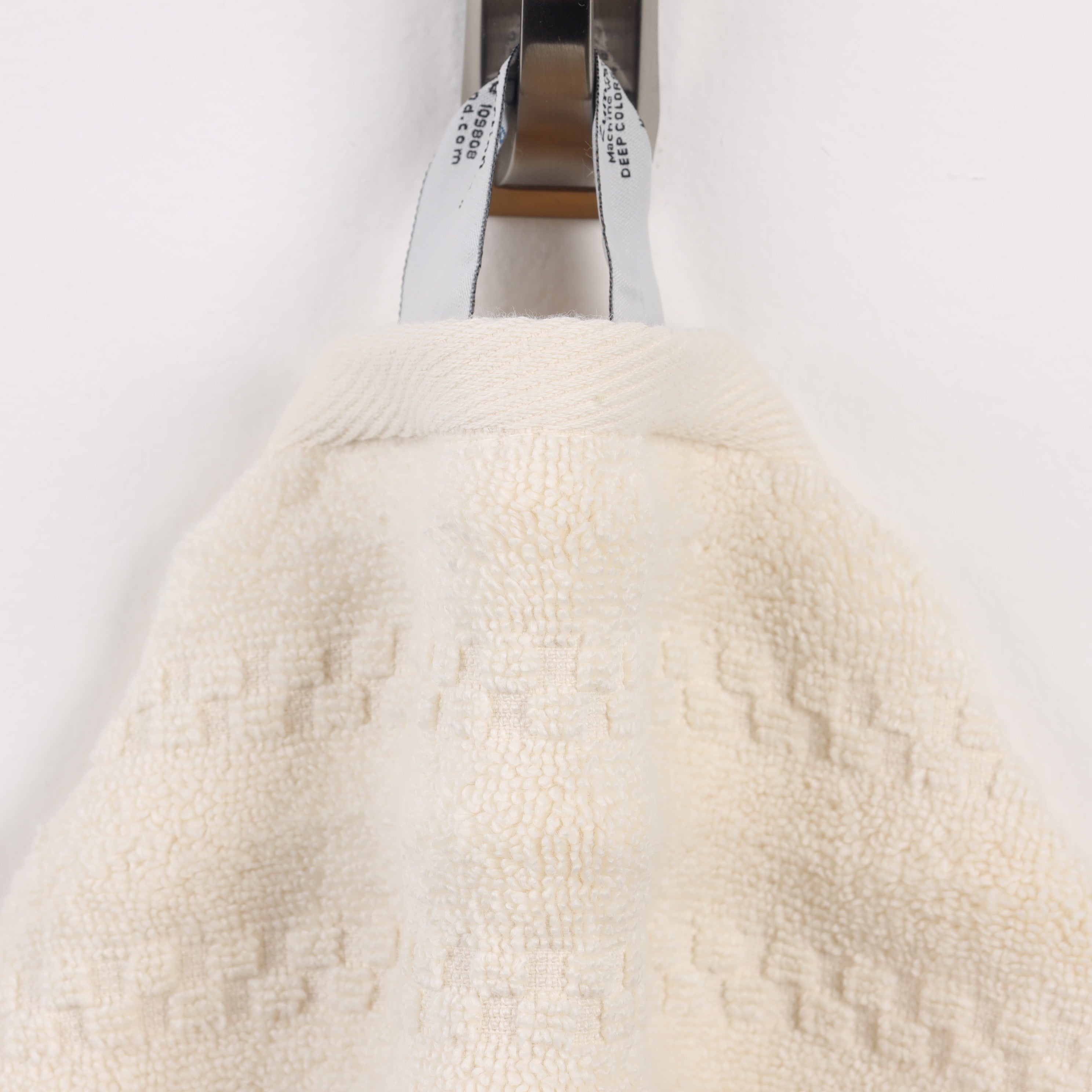 Zuma Zero Twist Cotton Medium Weight Absorbent Bath Towels - Set of 2 | Ultra Soft & Quick-Drying Bath Sheets for Spa, Hotel & Home Use