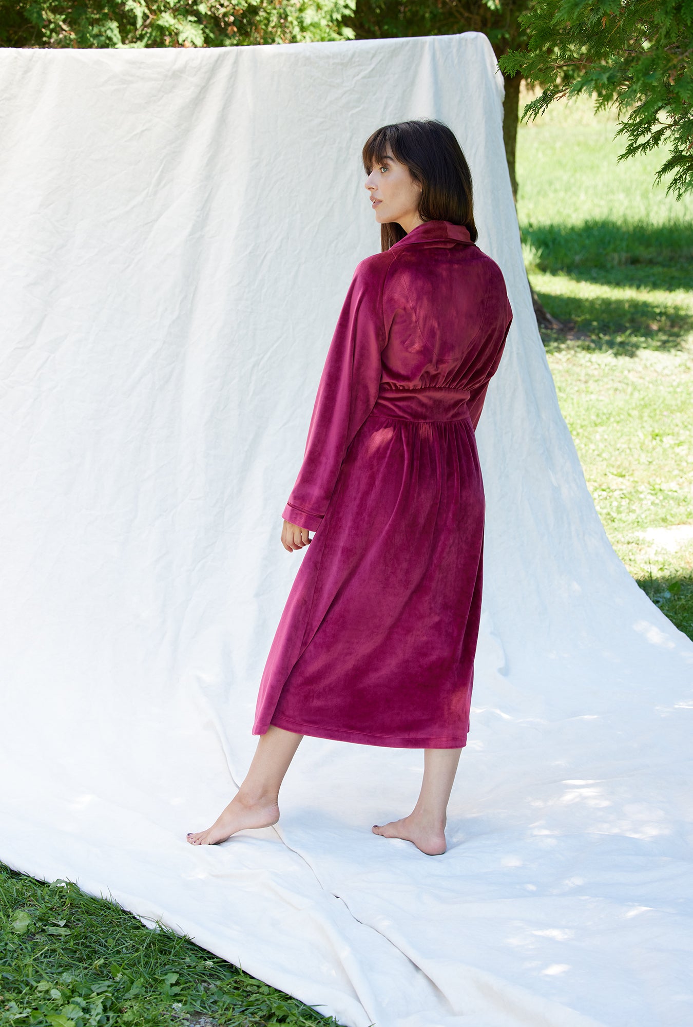 Luxury Velour Long Wrap Robe for Women - Soft Plush Bathrobe with Pockets - Perfect for Spa, Lounge & Hotel Relaxation