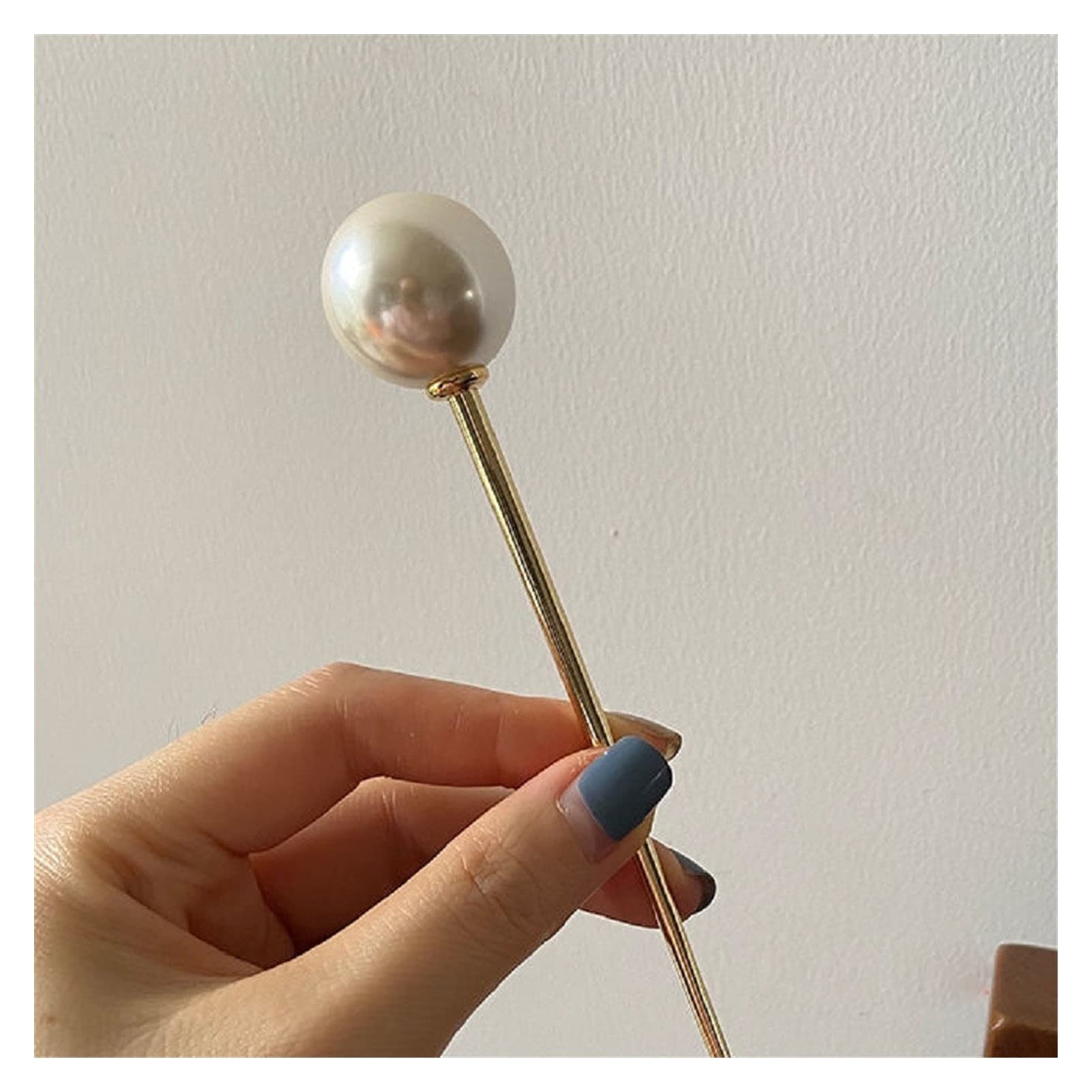 Elegant Pearl Hair Sticks for Women - Vintage Bridal Hairpins, Wedding Hairstyle Accessories & Fashion Hair Ornaments (2.5cm Pearls) - Perfect for Weddings, Proms, and Formal Events