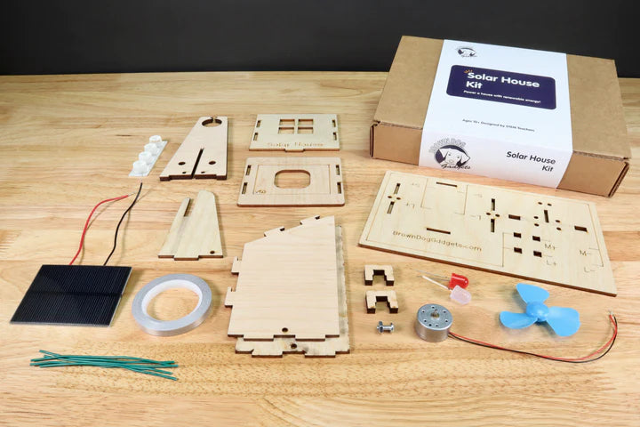 Solar House Kit for Kids - DIY Educational STEM Toy with Solar Panels - Perfect for Science Projects, Classroom Learning & Outdoor Exploration