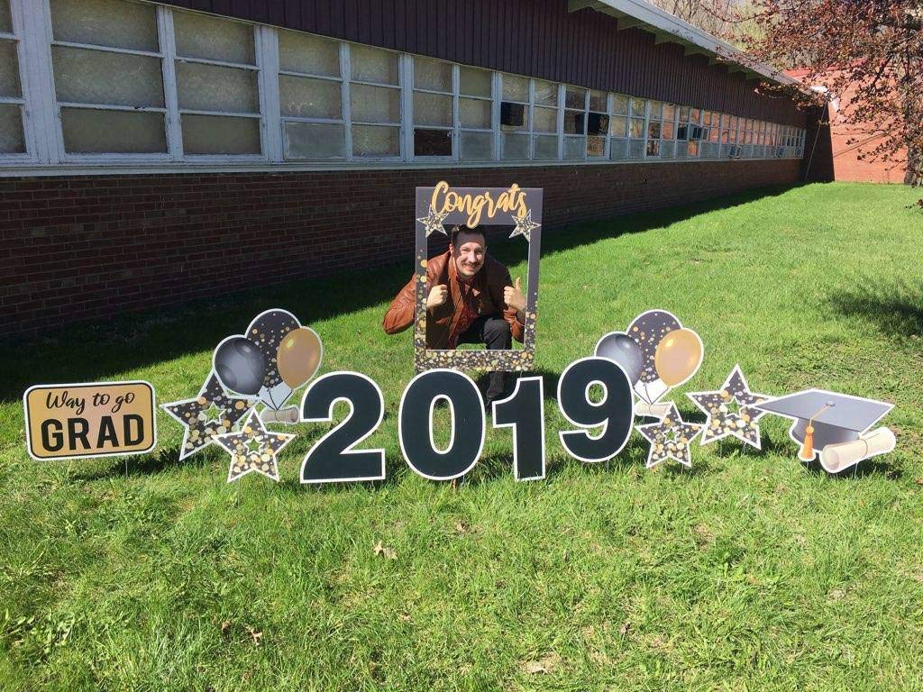 VictoryStore Graduation Yard Sign Decorations with Selfie Frame - 13 Piece Set in Gold Dots | Perfect for Graduation Parties, Backyard Celebrations & Photo Booths
