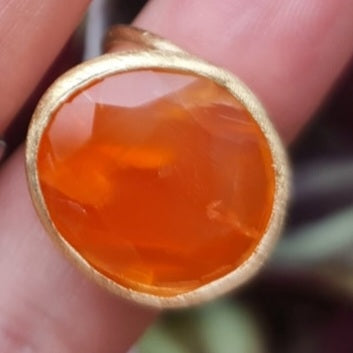 Natural Carnelian Stone Rings for Women - Healing Crystal Jewelry for Energy & Confidence - Perfect for Meditation, Yoga & Spiritual Gifts