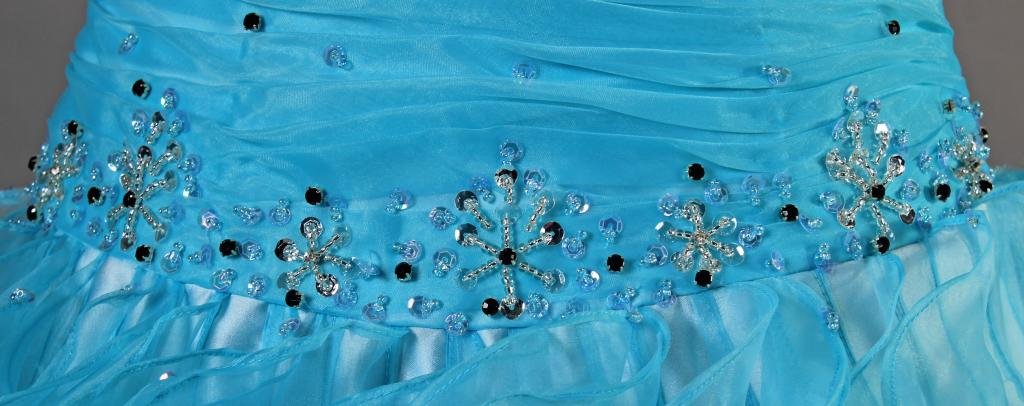 2023 Women's Sweetheart Organza Rainbow Quinceanera Dress | Elegant Prom Gown for Formal Dances, Sweet 16 Parties & Special Occasions