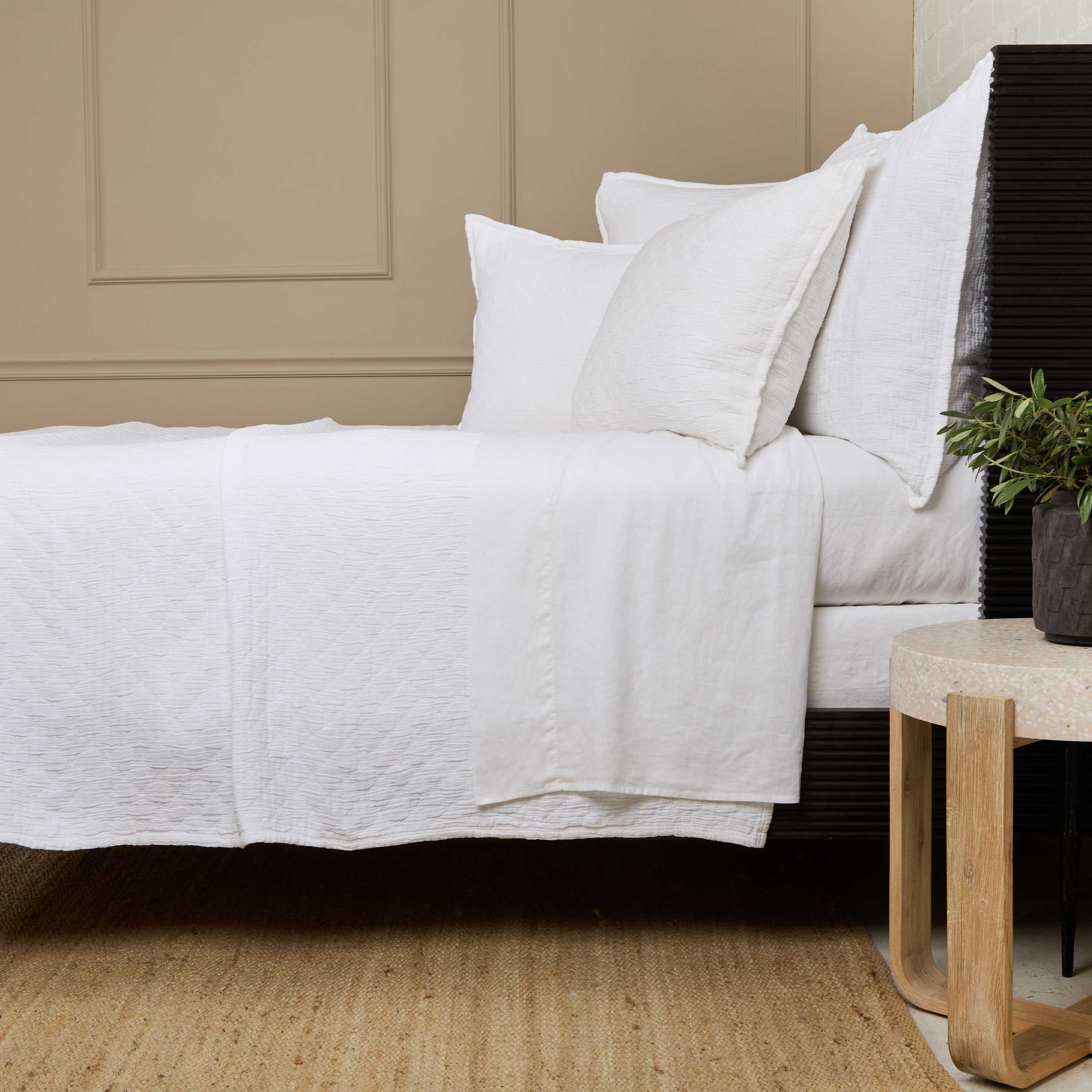 Ojai Matelasse Collection - Luxury Quilted Bedding Set for Home Decor | Perfect for Master Bedroom, Guest Room & Cozy Retreats