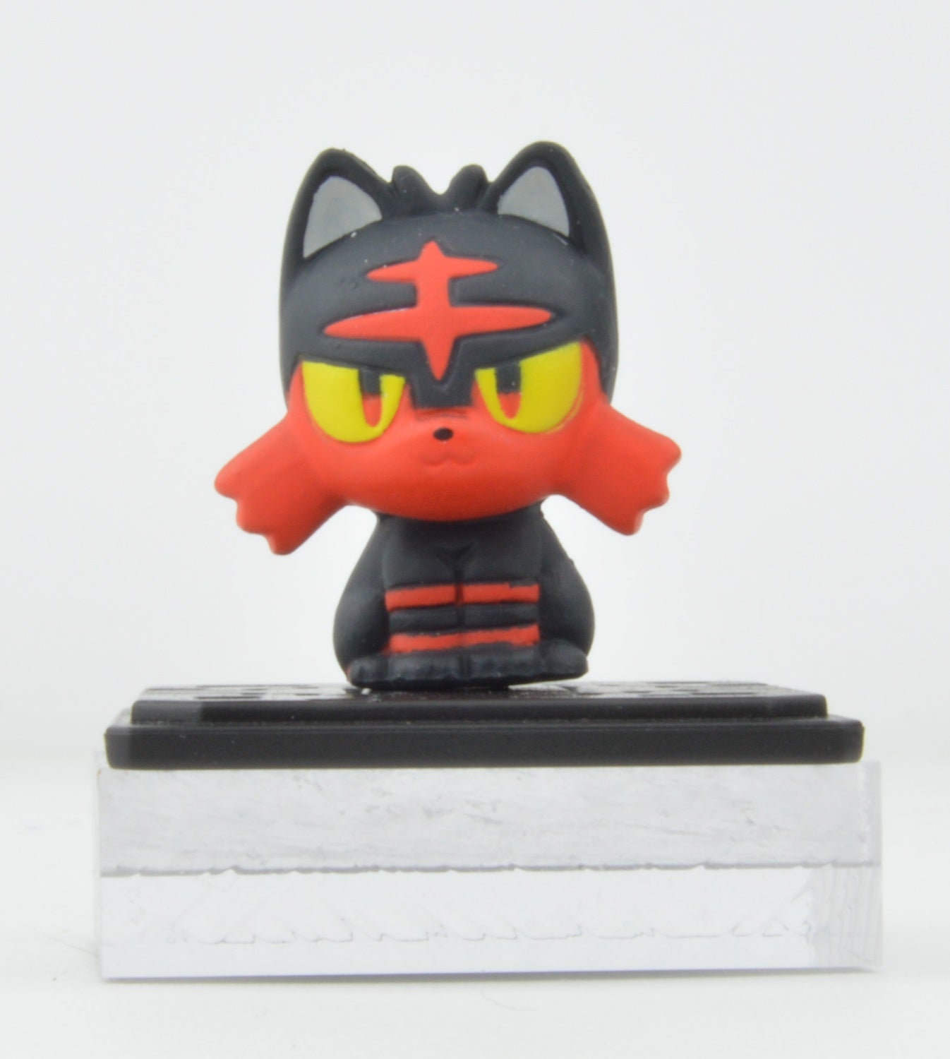 Pokemon Monocolle GET Vol. 2 Cave 1 Inch Mini Figure Collectible - Rare Pocket Monsters Toy for Kids & Collectors - Perfect for Display, Gifts & Battles