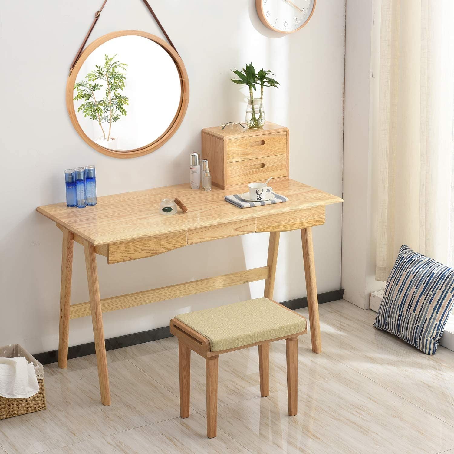 38cm Round Hanging Wall Mirror with Solid Bamboo Frame & Adjustable Leather Strap - Perfect for Bathroom, Bedroom, and Entryway Décor