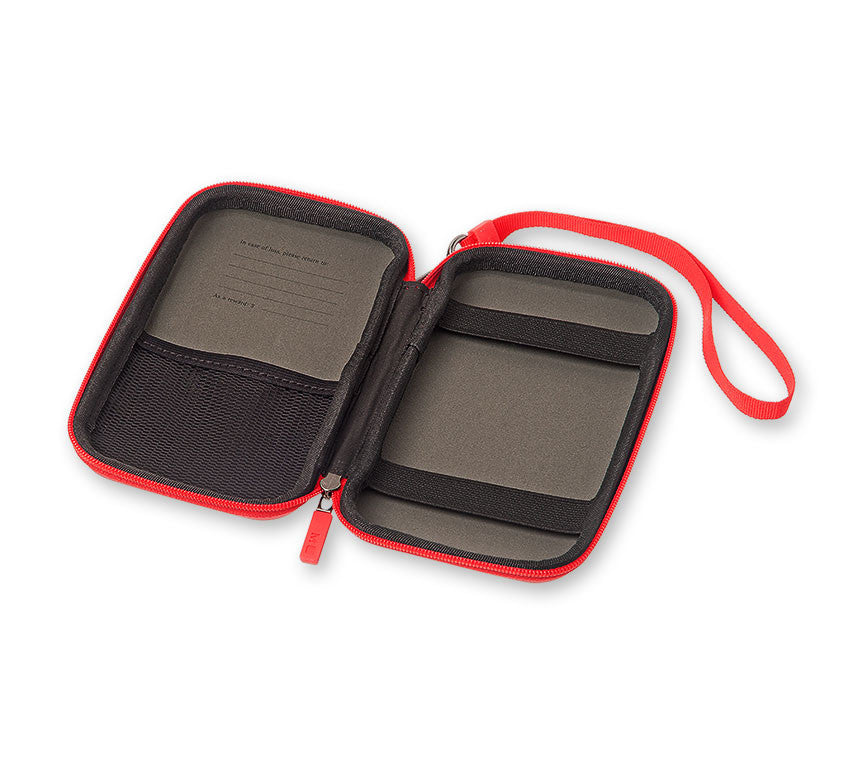 Moleskine Leather Travel Pouch - Premium Organizer for Passport, Credit Cards & Cash - Perfect for Business Trips, Vacations & Daily Commute