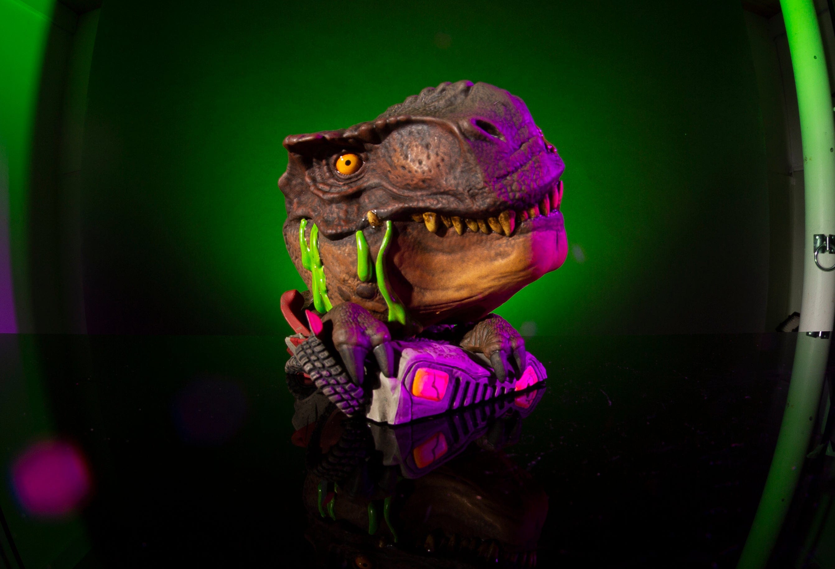 Jurassic Park T-Rex Mega Mondoid Vinyl Figure - Collectible Dinosaur Toy for Display, Gifts & Home Decor - Perfect for Movie Fans & Jurassic Park Collectors