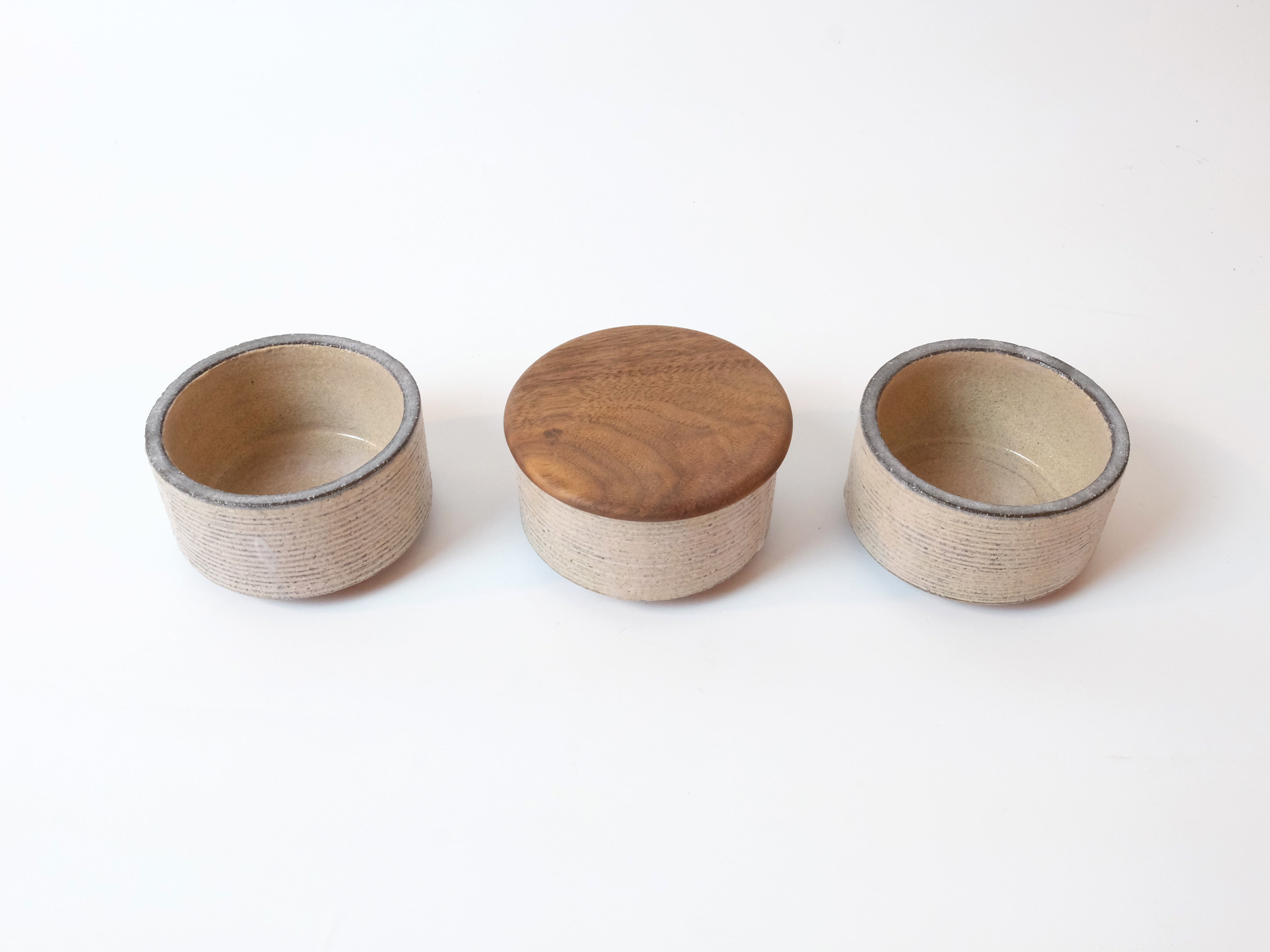Premium Kohiki Ceramic Three Cup Set by Motoharu Ozawa - Handcrafted Japanese Tea Cups for Matcha, Coffee & Daily Use