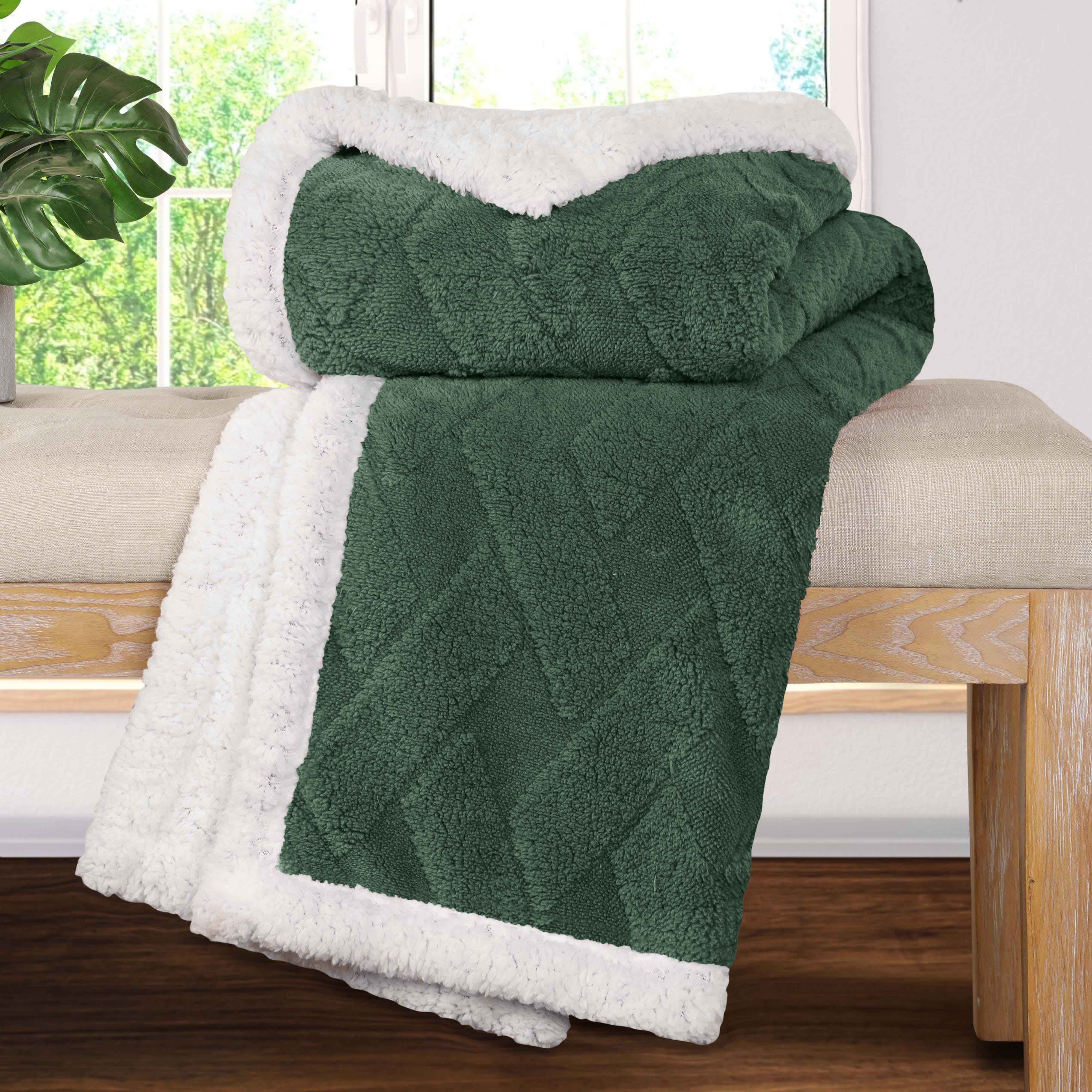 Nuuk Reversible Jacquard Lattice Plush Sherpa Fleece Blanket - Ultra Soft & Warm Winter Throw for Couch, Bed & Travel - Cozy Home Decor Gift for Christmas & Cold Weather