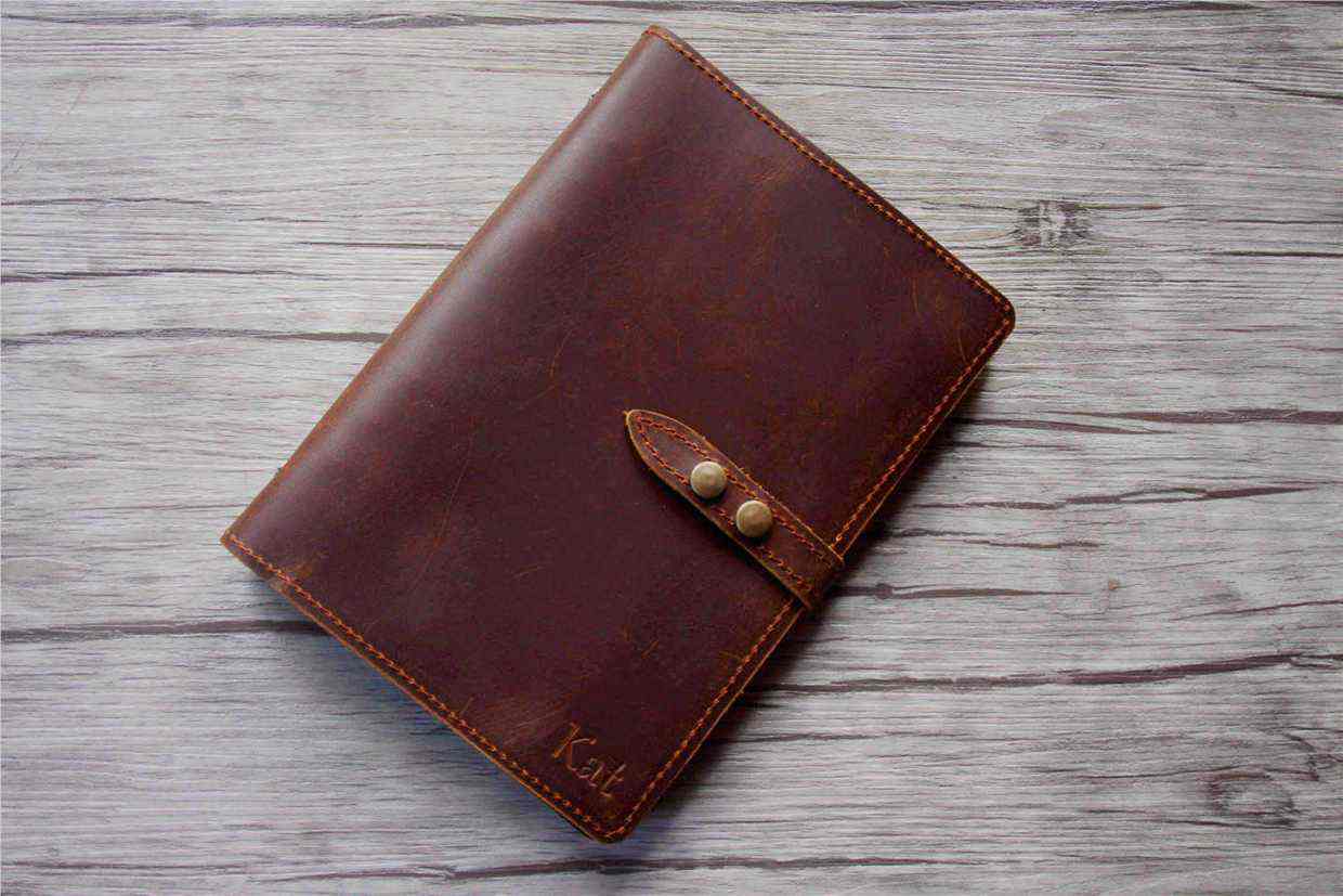 Custom Leather Sketchbook Cover - Personalized Journal for Artists & Writers - Perfect for Drawing, Note Taking & Travel Journaling