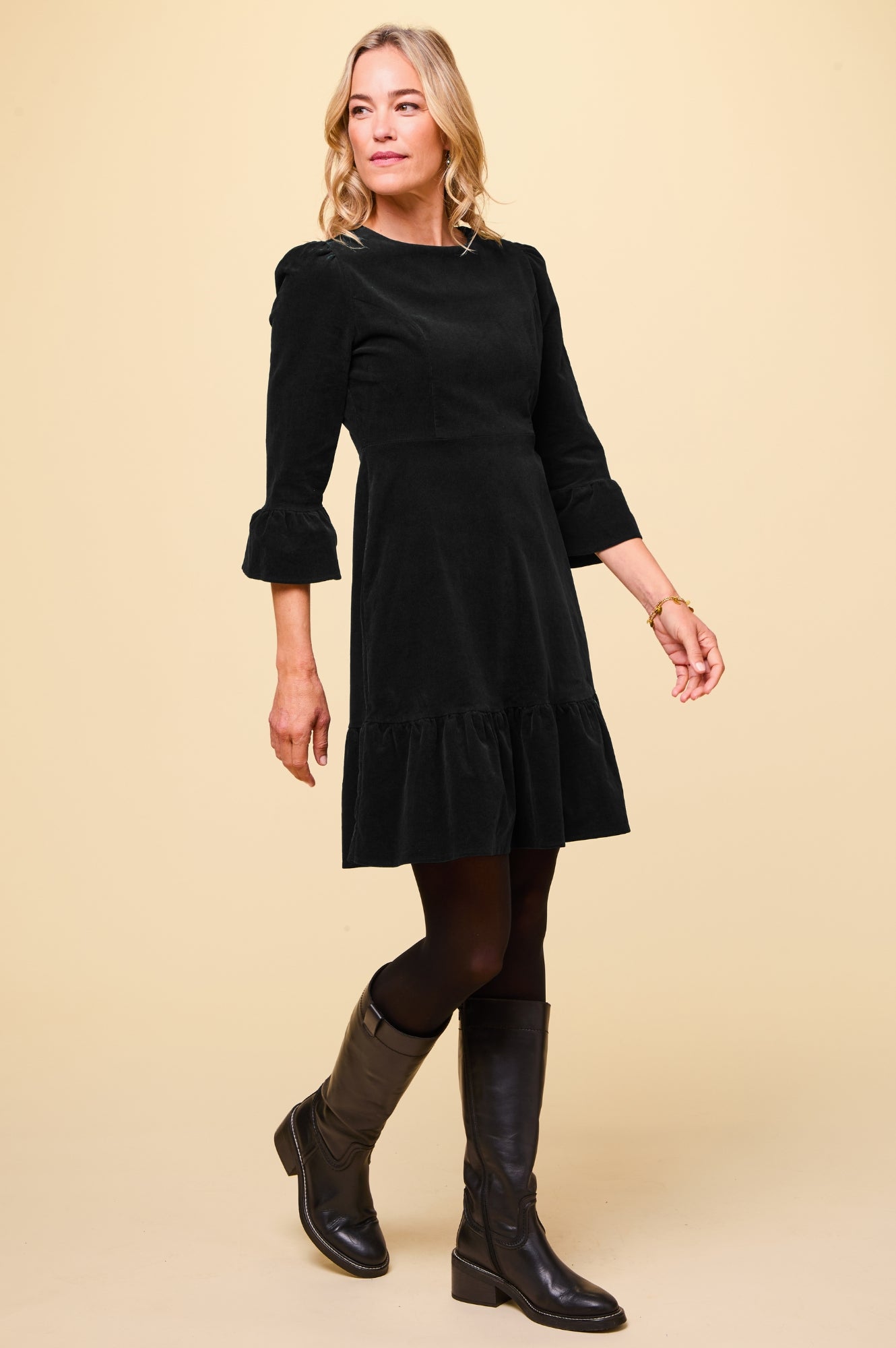 Victoria Women's Short Sleeve Stretch Corduroy Dress in Black - Perfect for Casual Outings, Office Wear & Fall Fashion