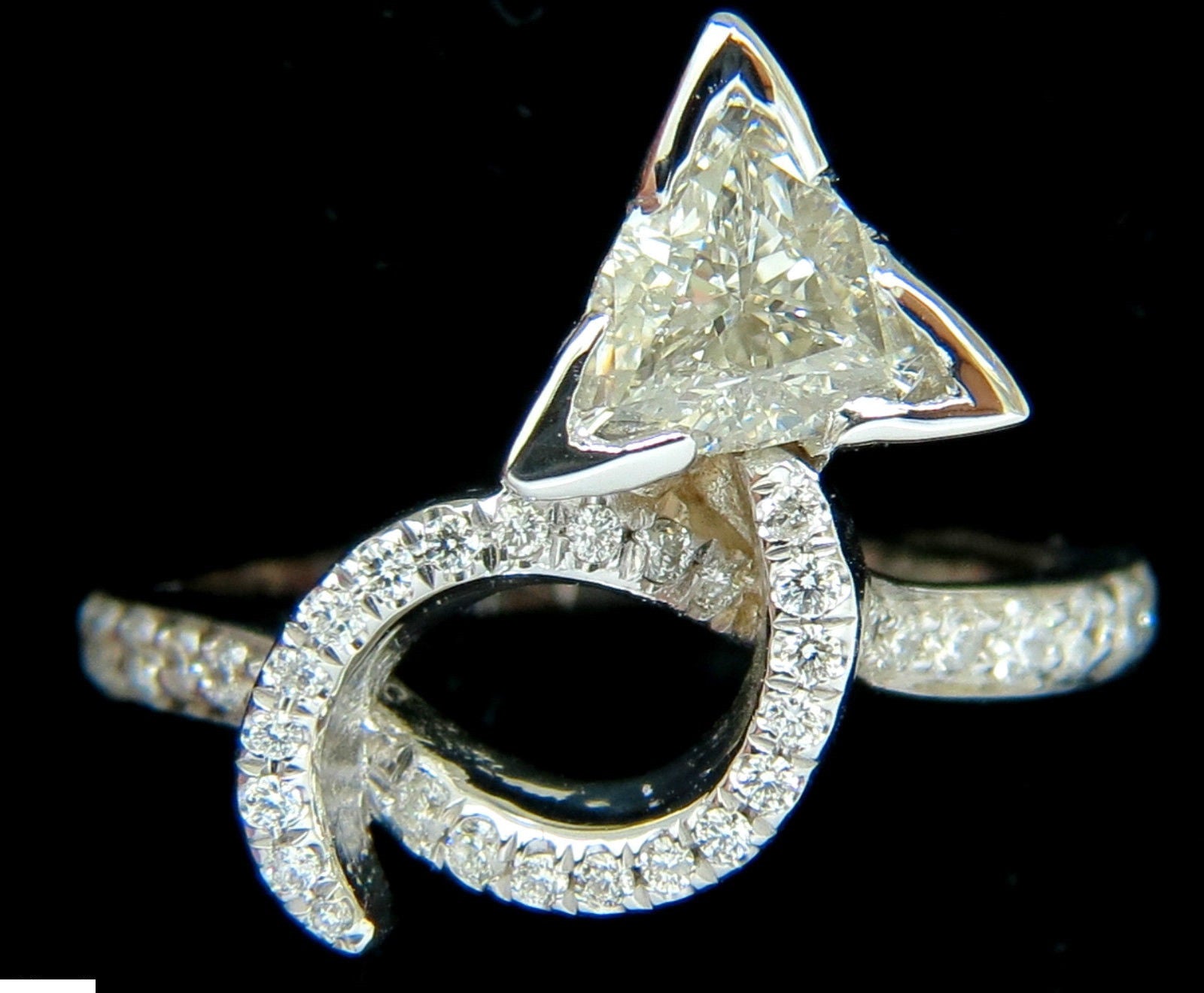 1.56CT Triilliant Diamond Crossover Ring in 14KT White Gold - Elegant Modern Jewelry for Weddings, Anniversaries & Special Occasions