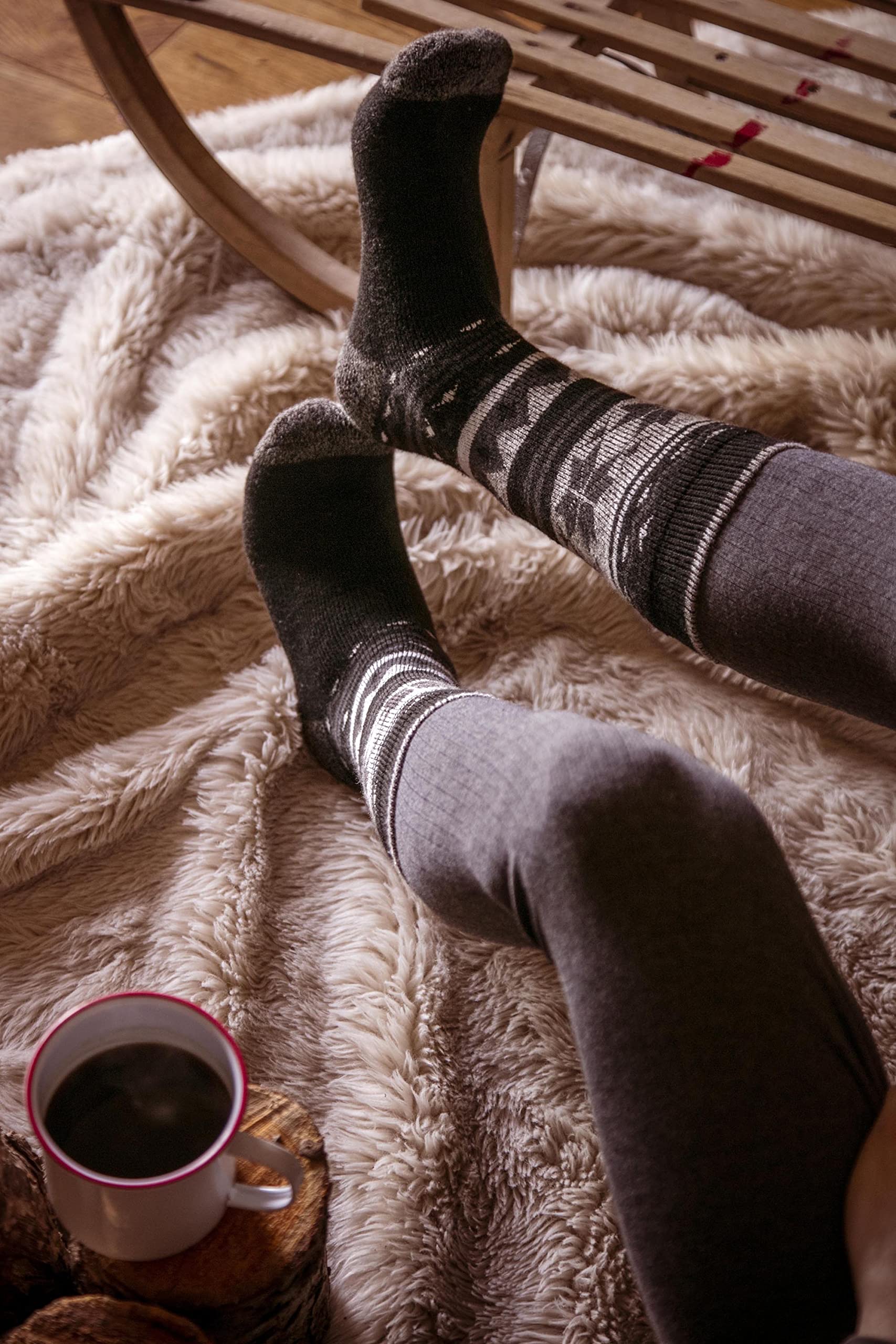 HEAT HOLDERS Lite Men's Thermal Socks - 1.6 TOG Thin Winter Warm Crew Socks for Cold Weather, Hiking & Outdoor Activities
