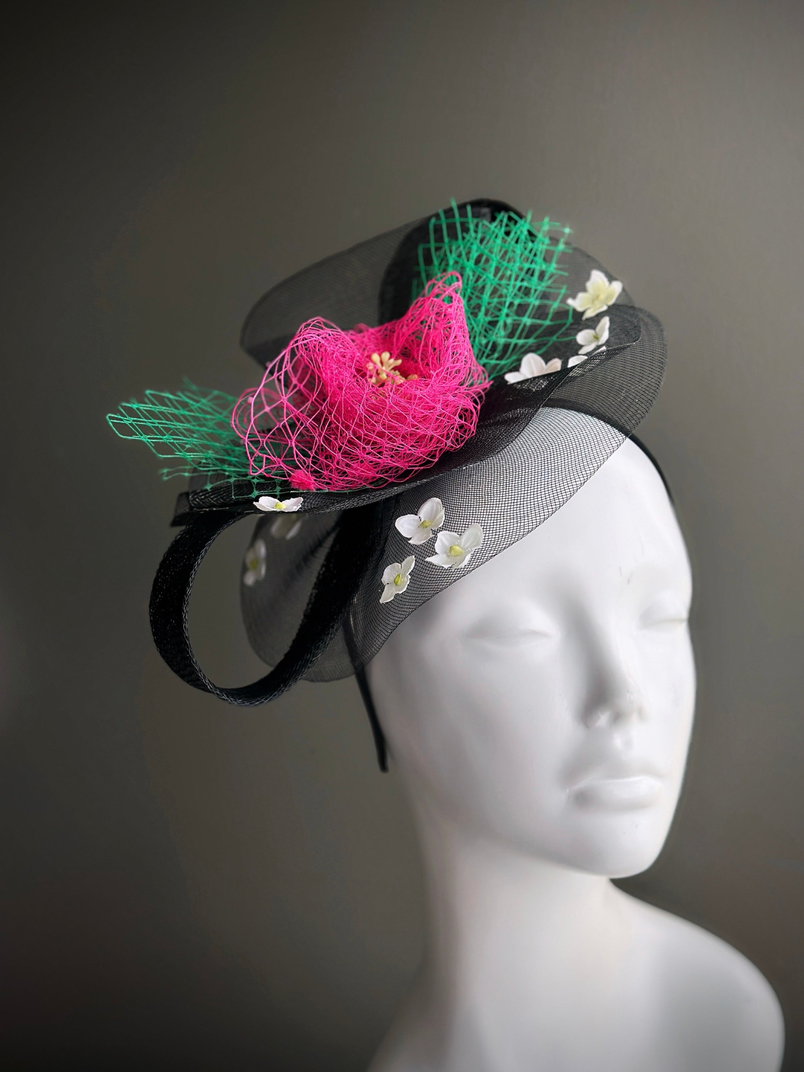 Elegant Floral Tulle Fascinator Headpiece - Black, Pink & Green Colors for Weddings, Tea Parties & Special Occasions
