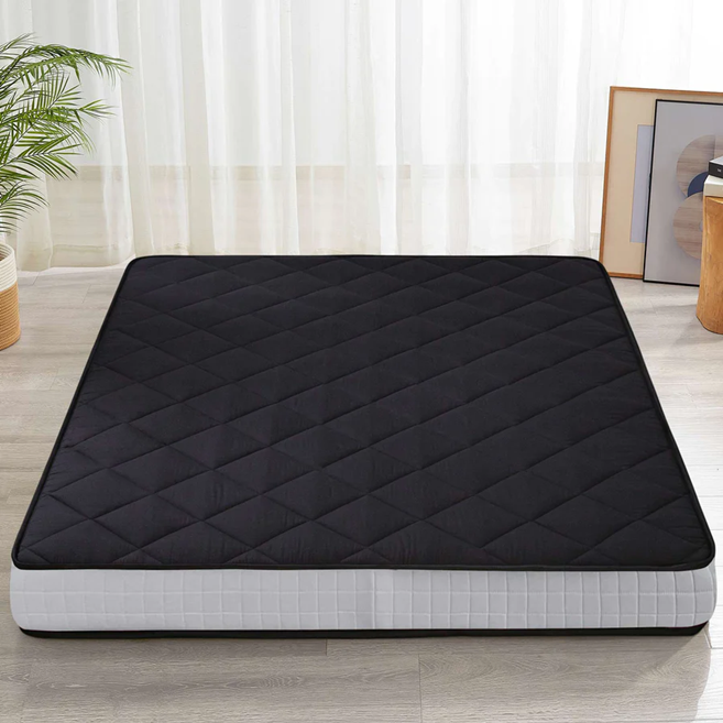 MAXYOYO Extra Thick Foldable Japanese Floor Mattress - Black | Comfortable Futon for Guest Bed, Camping & Small Space Living