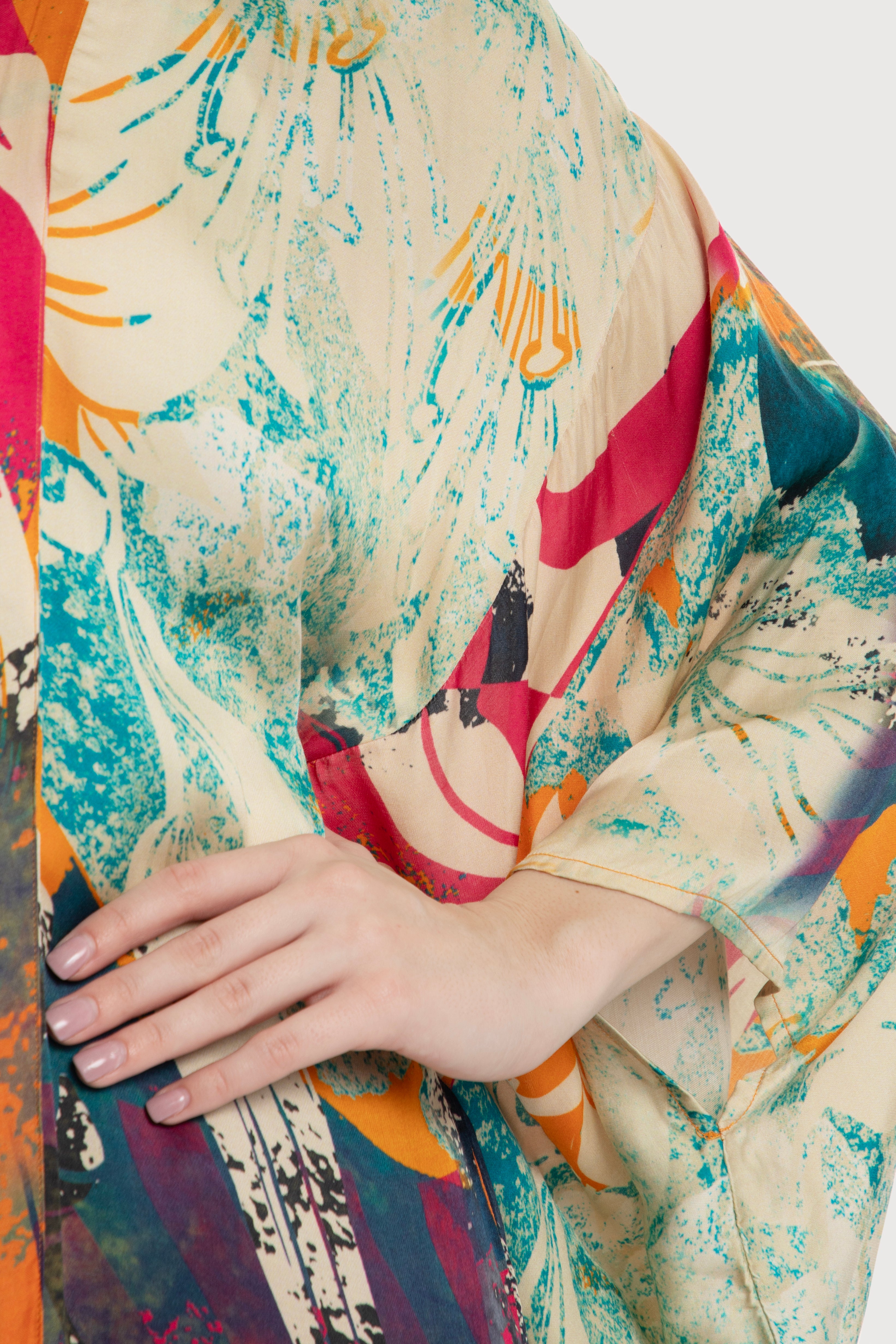 Ultra Lightweight Summer Kimono with Abstract Floral Print - Perfect for Beach Cover-Up, Poolside Lounging & Boho Fashion