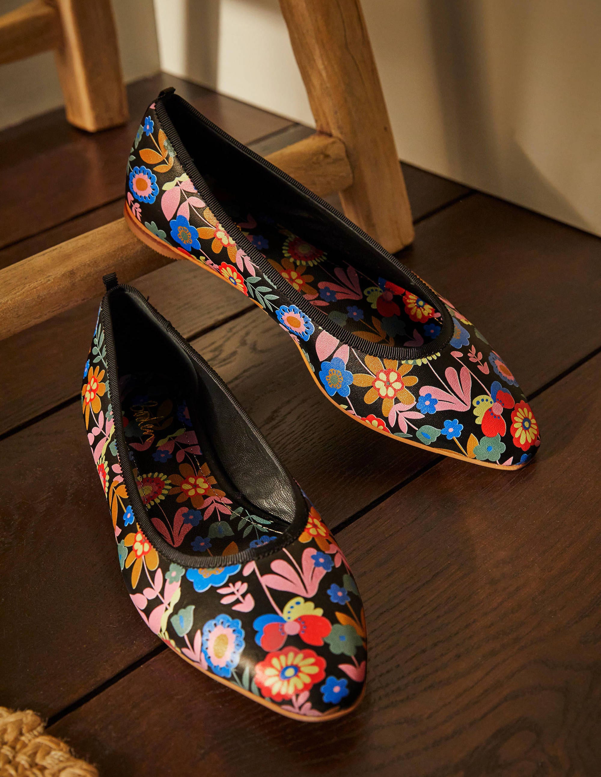 Black Almond Toe Ballerina Flats - Elegant Floral Bloom Design for Women | Perfect for Office, Casual Wear & Special Occasions