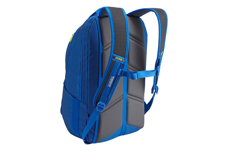 Thule Crossover 32L Laptop Backpack - Water-Resistant Travel & Commuter Backpack for Men & Women - Perfect for Work, School, Hiking & Daily Use