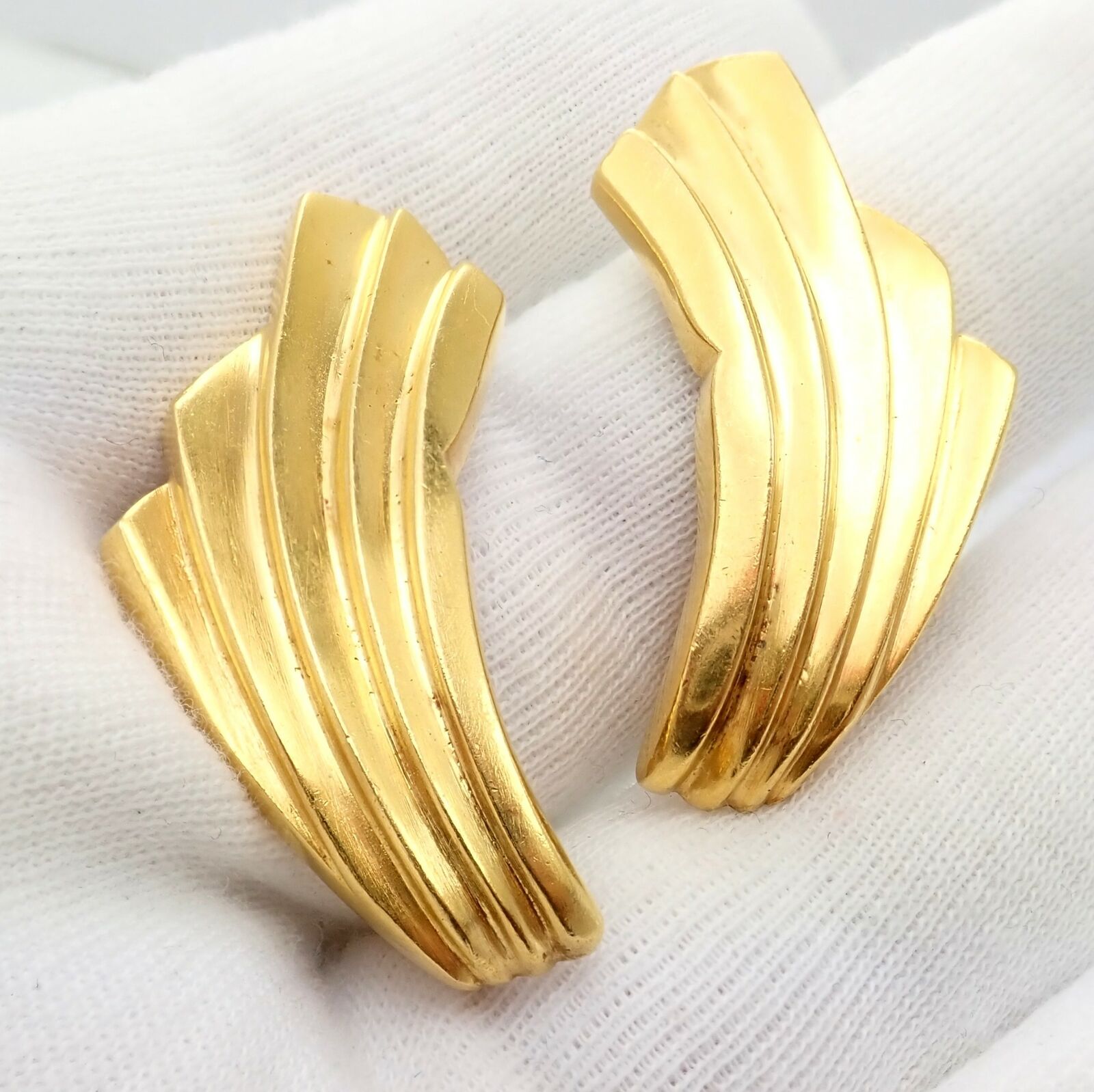 Authentic Ilias Lalaounis 18k Yellow Gold Large Art Deco Wings Fan Earrings - Vintage Luxury Jewelry for Women, Perfect for Weddings, Parties & Special Occasions