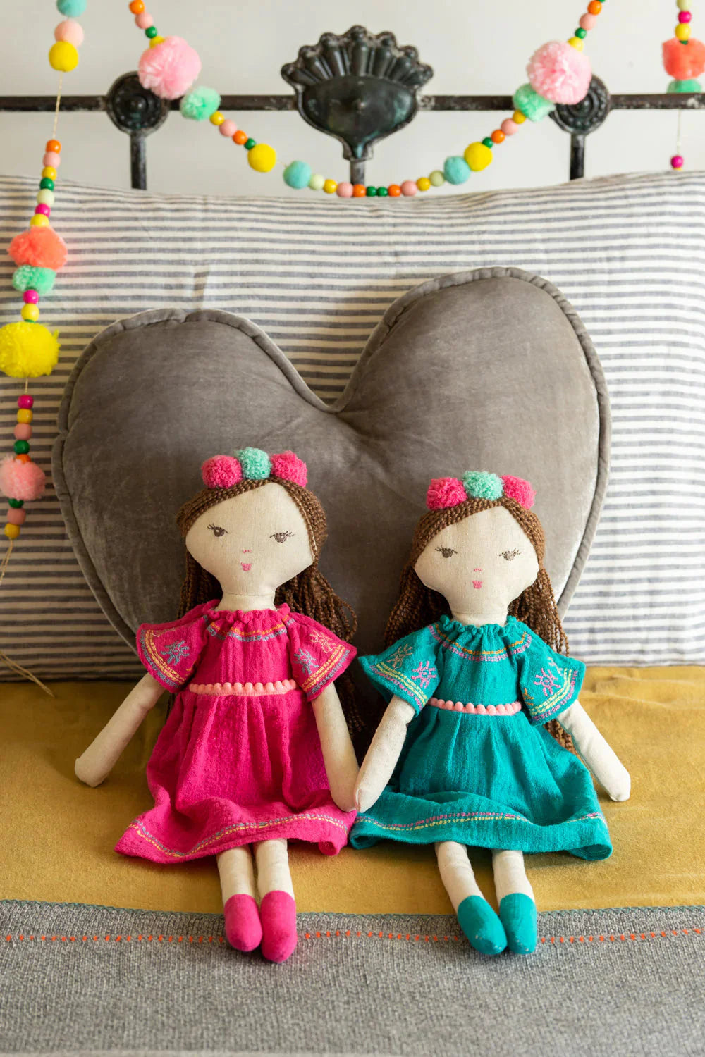 Festival of Fun Bundle - Party Decorations & Celebration Supplies for Birthdays, Holidays & Events - Perfect for Home, Office & Outdoor Gatherings