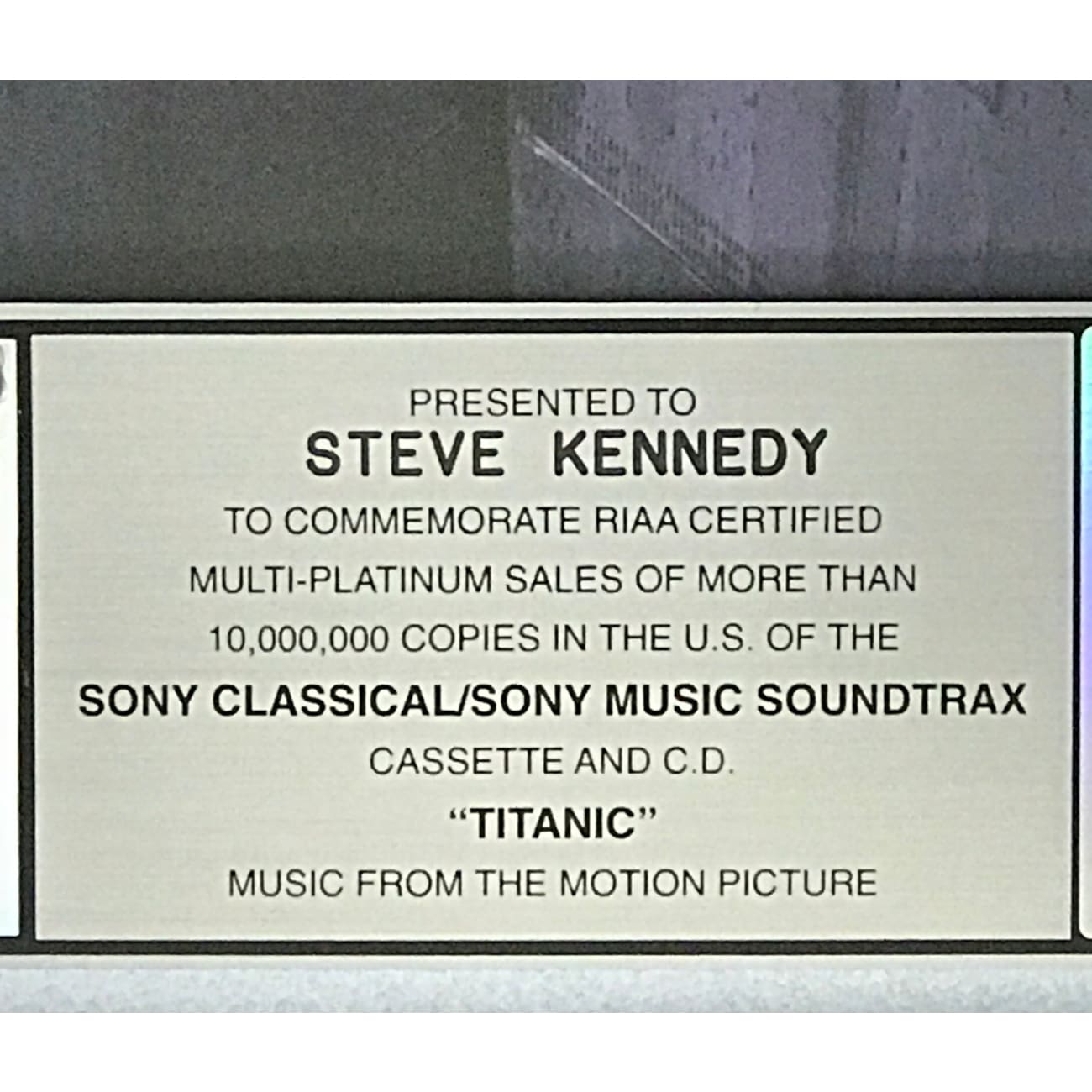 Titanic Movie Soundtrack CD - RIAA Certified 10x Multi-Platinum Album Award - Perfect for Collectors, Film Fans & Music Enthusiasts