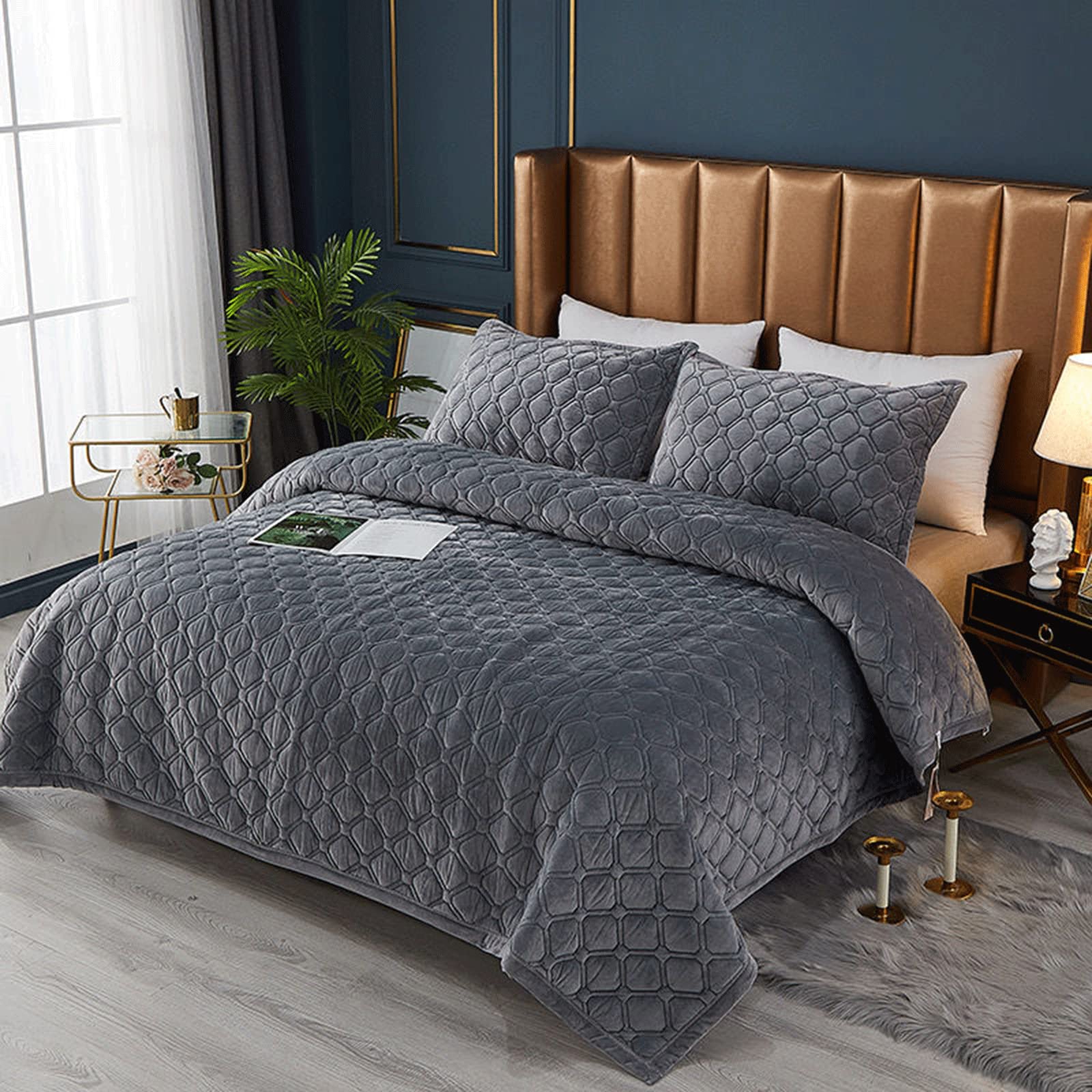Queen Size Velvet Quilted Bedspread - Soft Crystal Velvet Coverlet for King/Queen/Double/Single Beds - Non-Slip Summer Blanket 220x230cm (Grey) - Perfect for Bedroom Decor, Guest Rooms & Cozy Nights