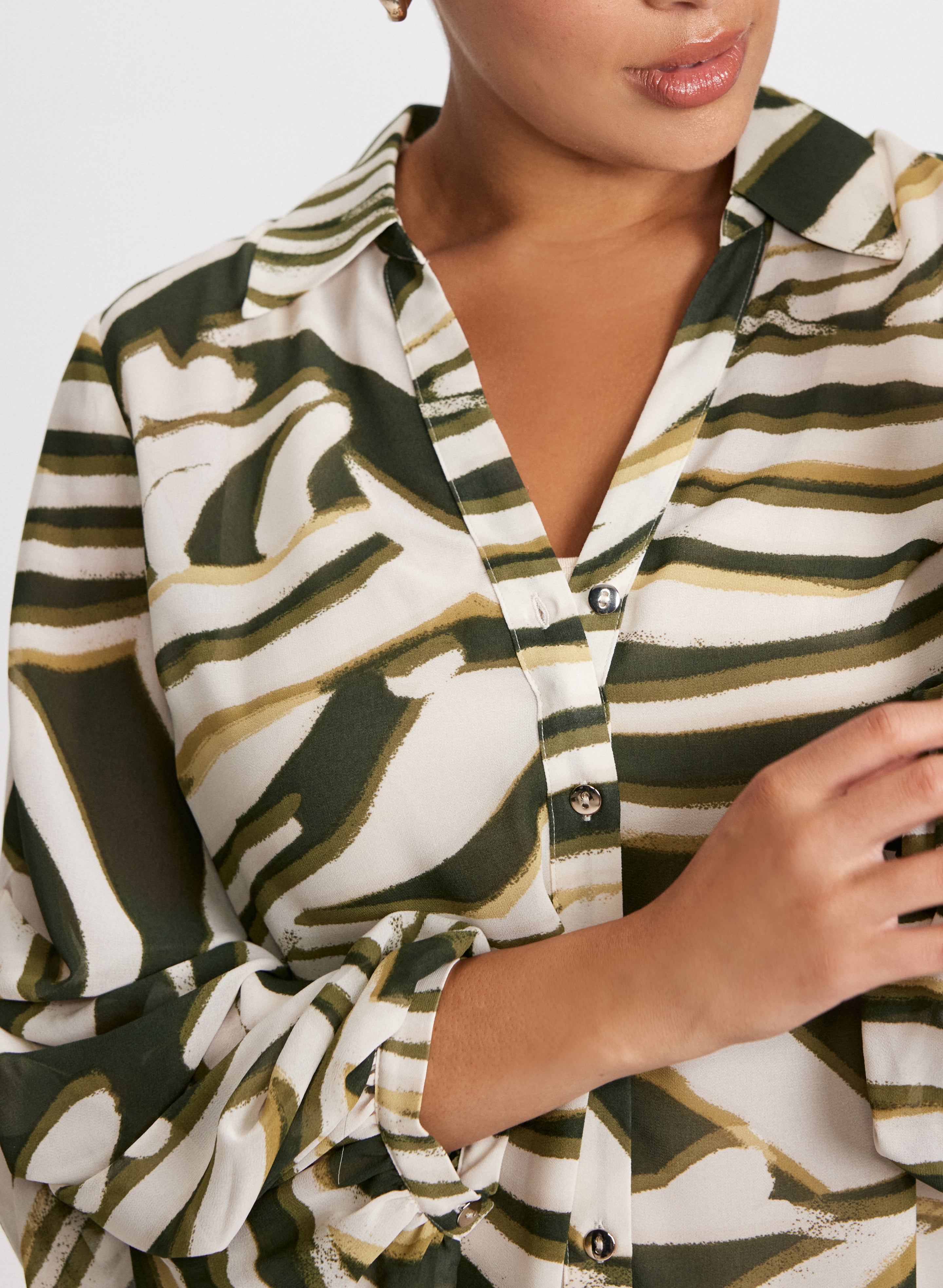 Stylish Animal Print Button Up Tunic for Women - Casual Long Sleeve Blouse for Work & Weekend Outfits | Perfect for Office Wear, Date Nights & Fall Fashion