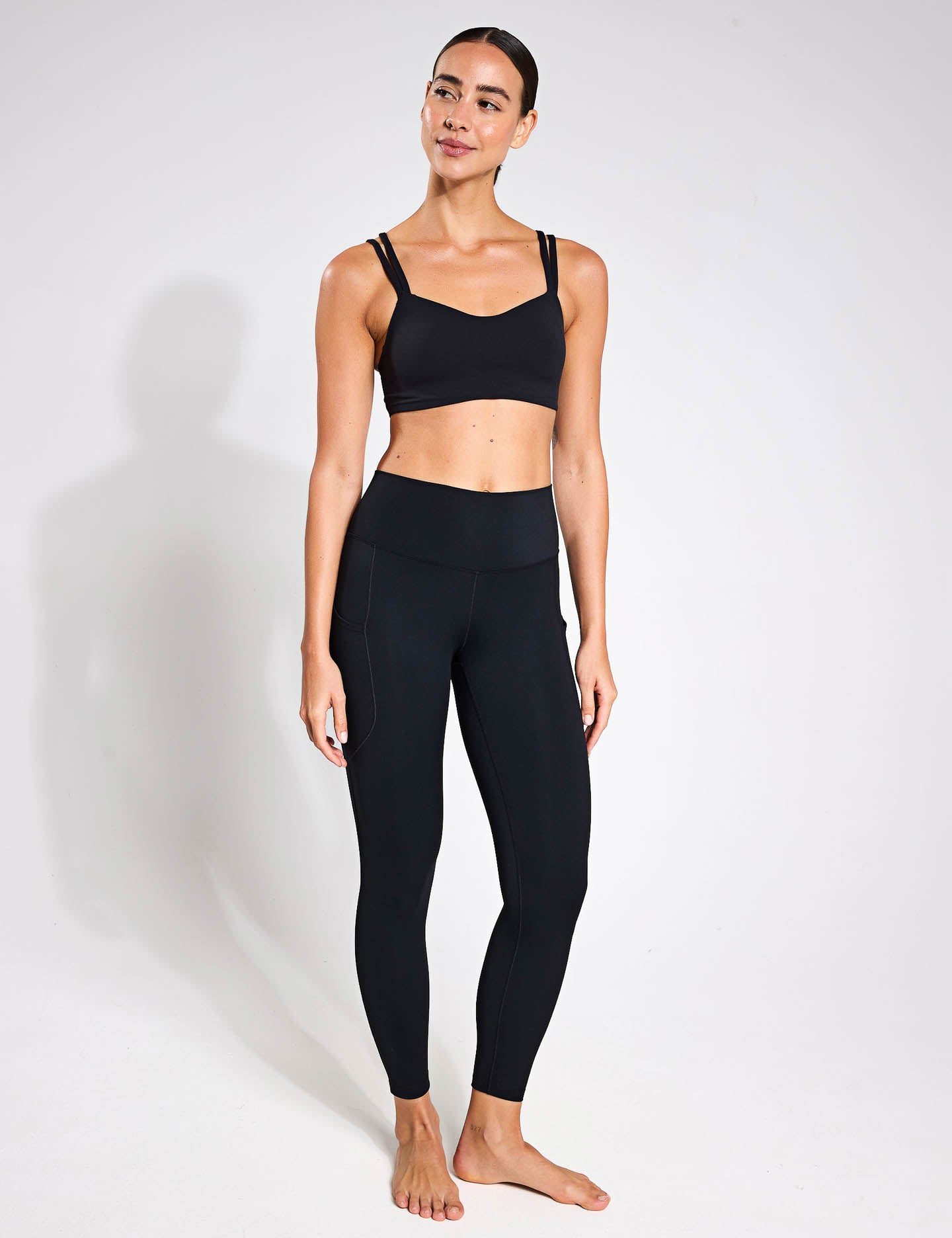 Zenvy Strappy Sports Bra for Women - High Support Workout Top - Black/Sail - Perfect for Yoga, Running & Gym