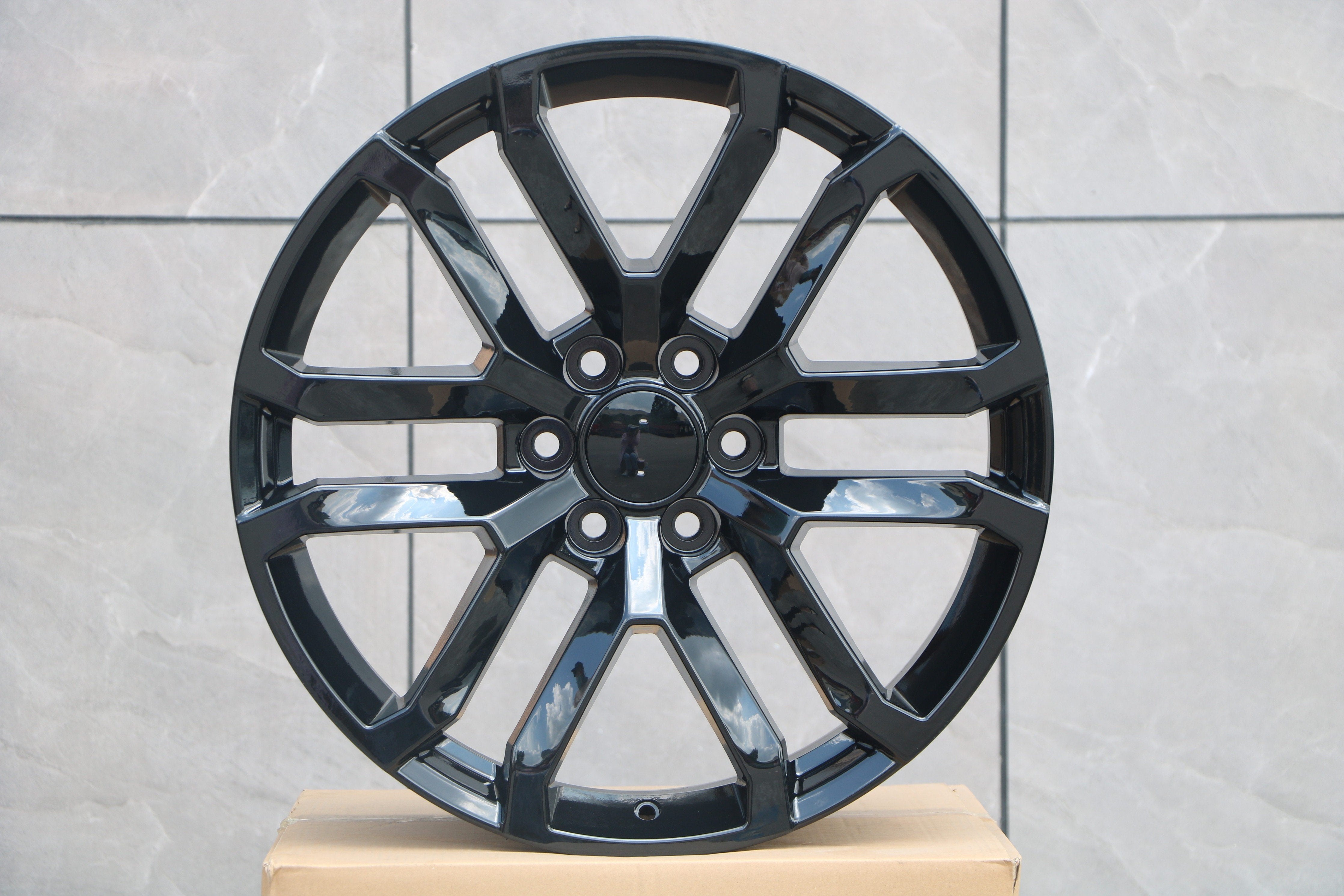 22-Inch Chrome Wheels for GMC Denali, Savana, Yukon, Sierra - Premium Alloy Rims for SUVs & Trucks - Perfect for Off-Roading, Street Performance & Custom Car Upgrades