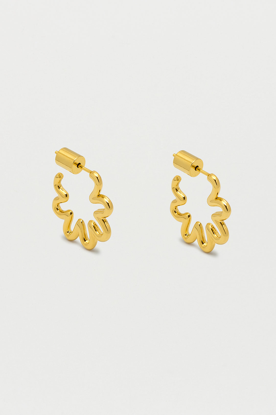 Mini Squiggle Flower Hoops Earrings - Dainty Boho Floral Studs for Women | Perfect for Everyday Wear, Date Nights & Summer Outfits