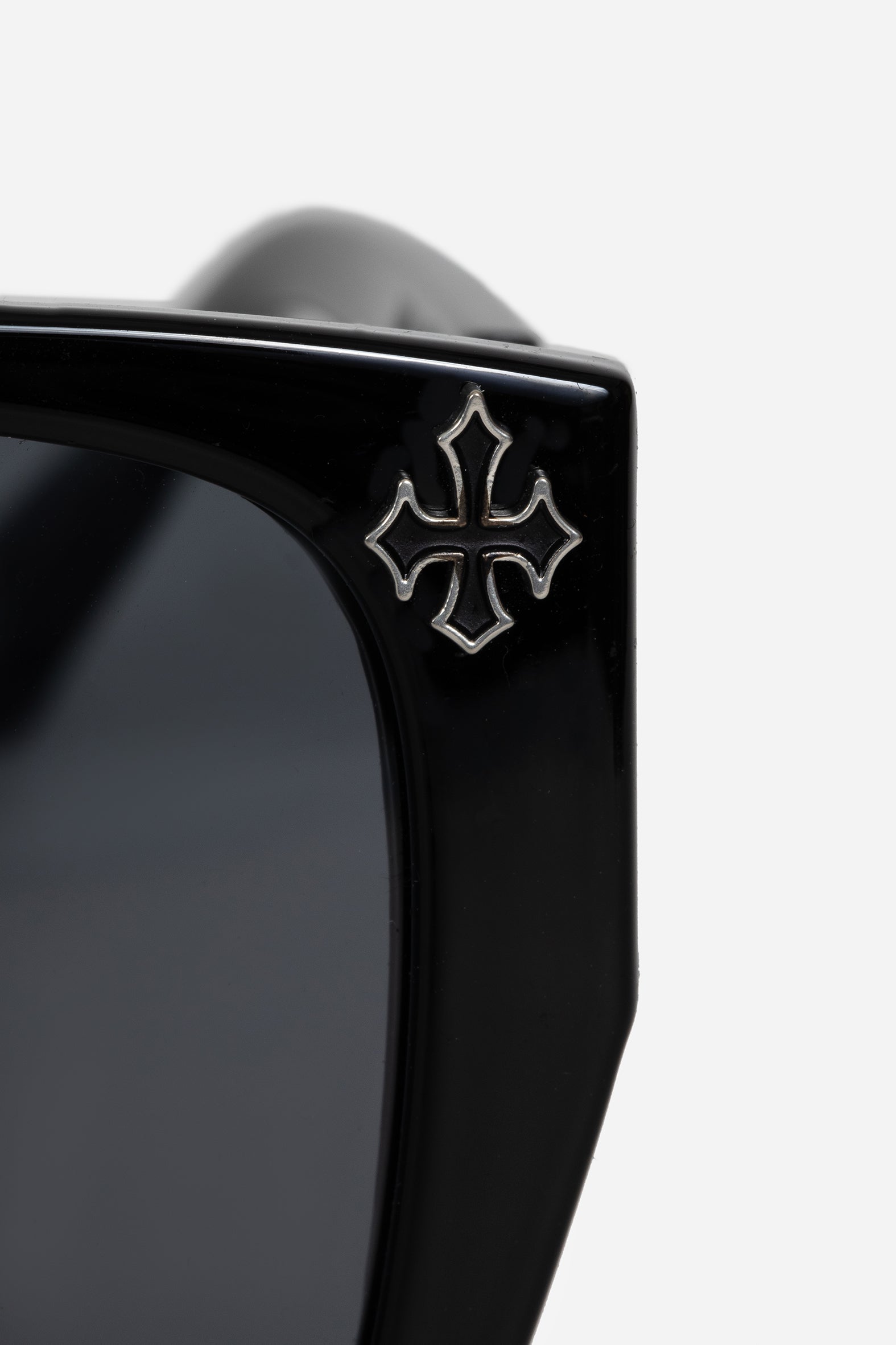 Cathedral Oversized Sunglasses for Women - UV Protection, Fashionable & Trendy - Perfect for Beach, Driving & Outdoor Activities