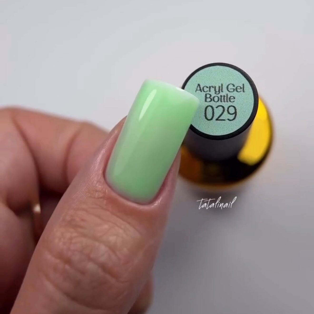 F.O.X Acryl Gel Nail Polish Bottle 029 - 14ml Professional UV/LED Gel for Nail Art & Manicure - Perfect for Salon, Home Use & DIY Nail Designs