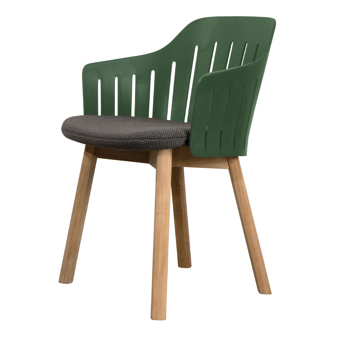 Premium Outdoor Chair with Comfortable Seat Cushion & Durable Wood Base - Perfect for Patio, Garden, Poolside & Backyard Relaxation